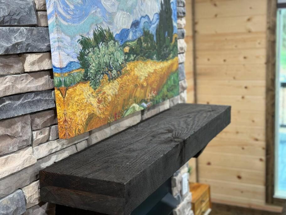 The New Romantic Moonlight Dream Cabin!