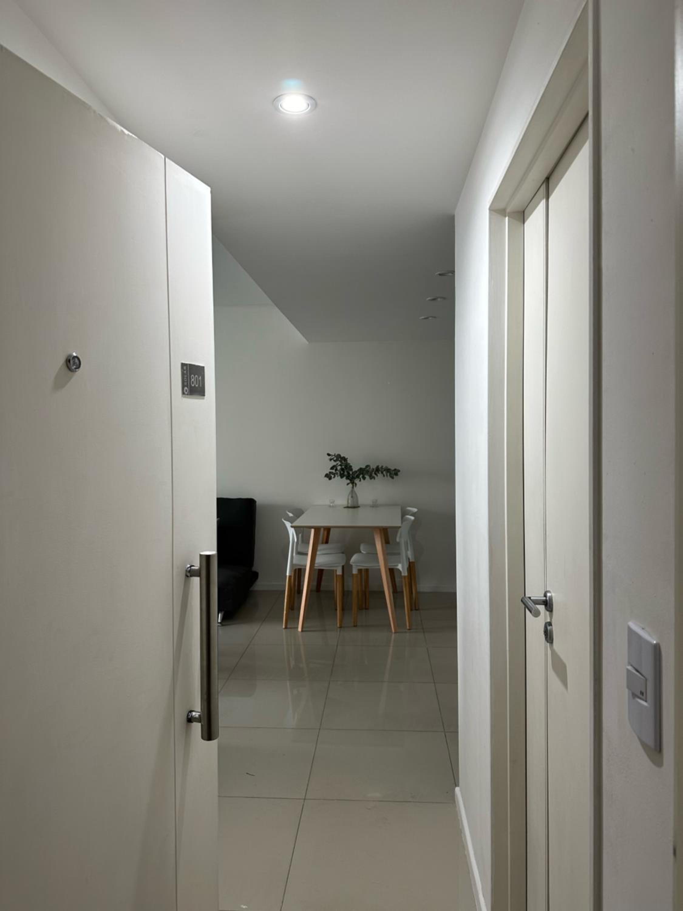 Moderno y luminoso, cerca de todo