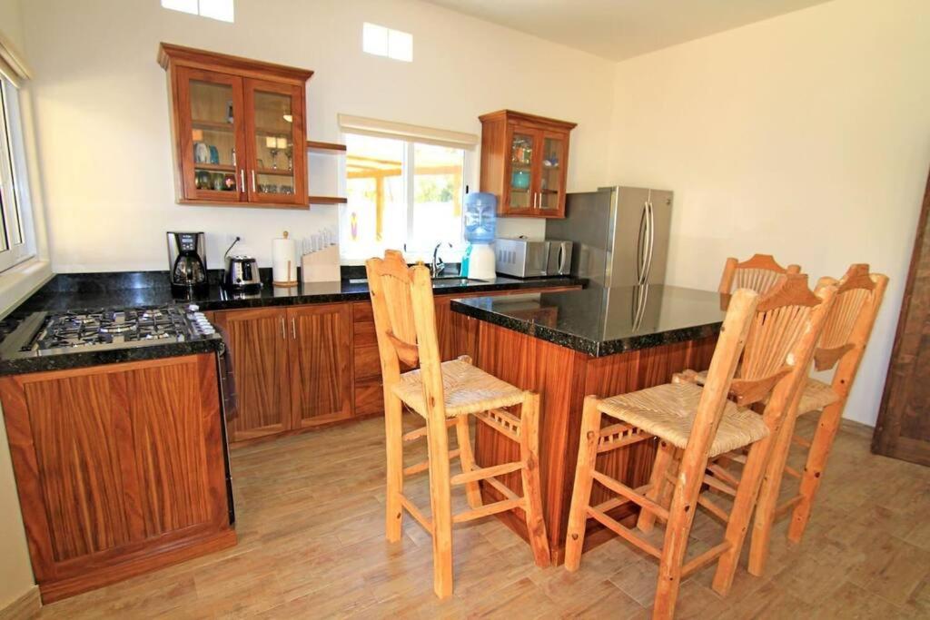 8AP Beautiful 1st Floor Condo, Pool Side, Cerritos view 4