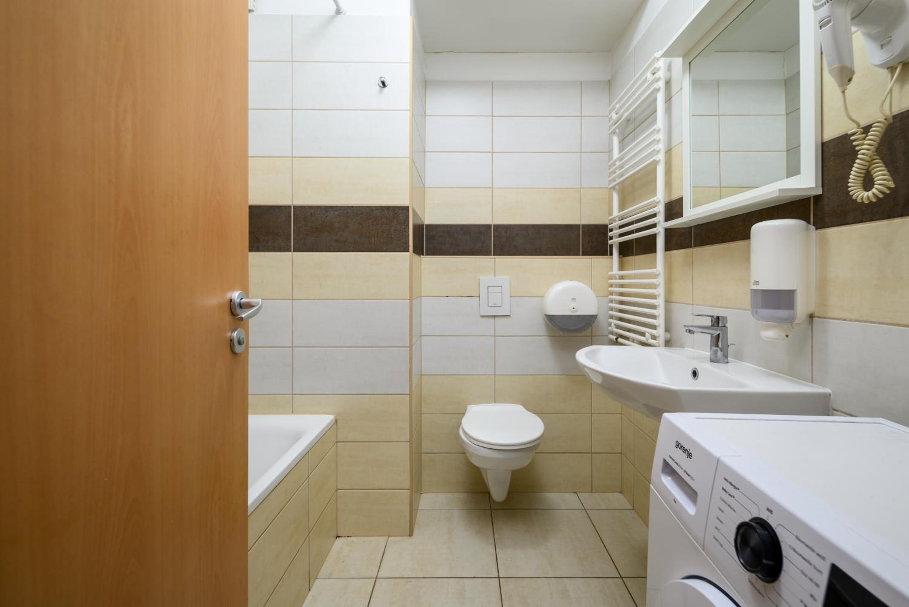 Park Residence Blue suite- Free parking