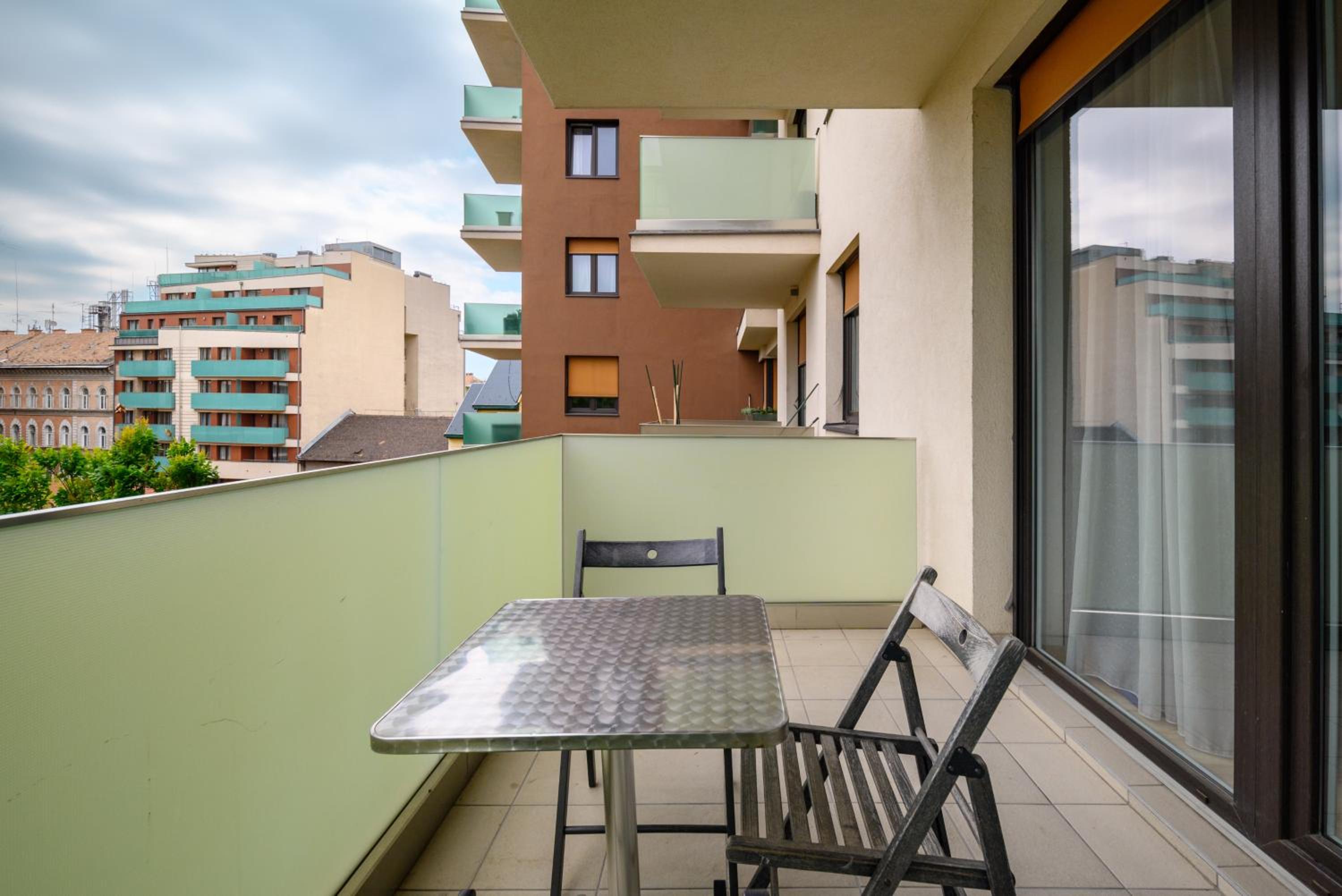 Park Residence Blue suite- Free parking