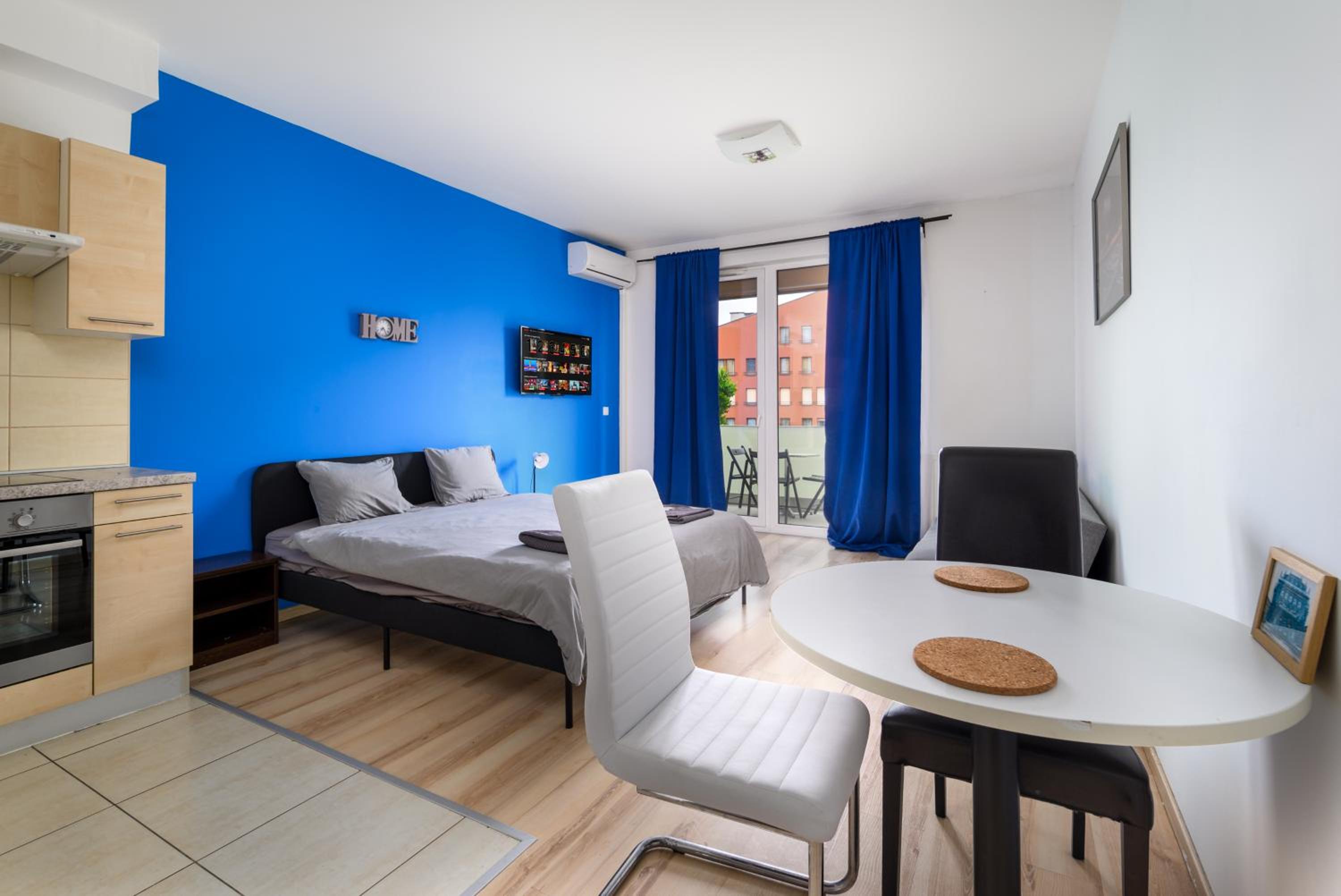 Park Residence Blue suite- Free parking
