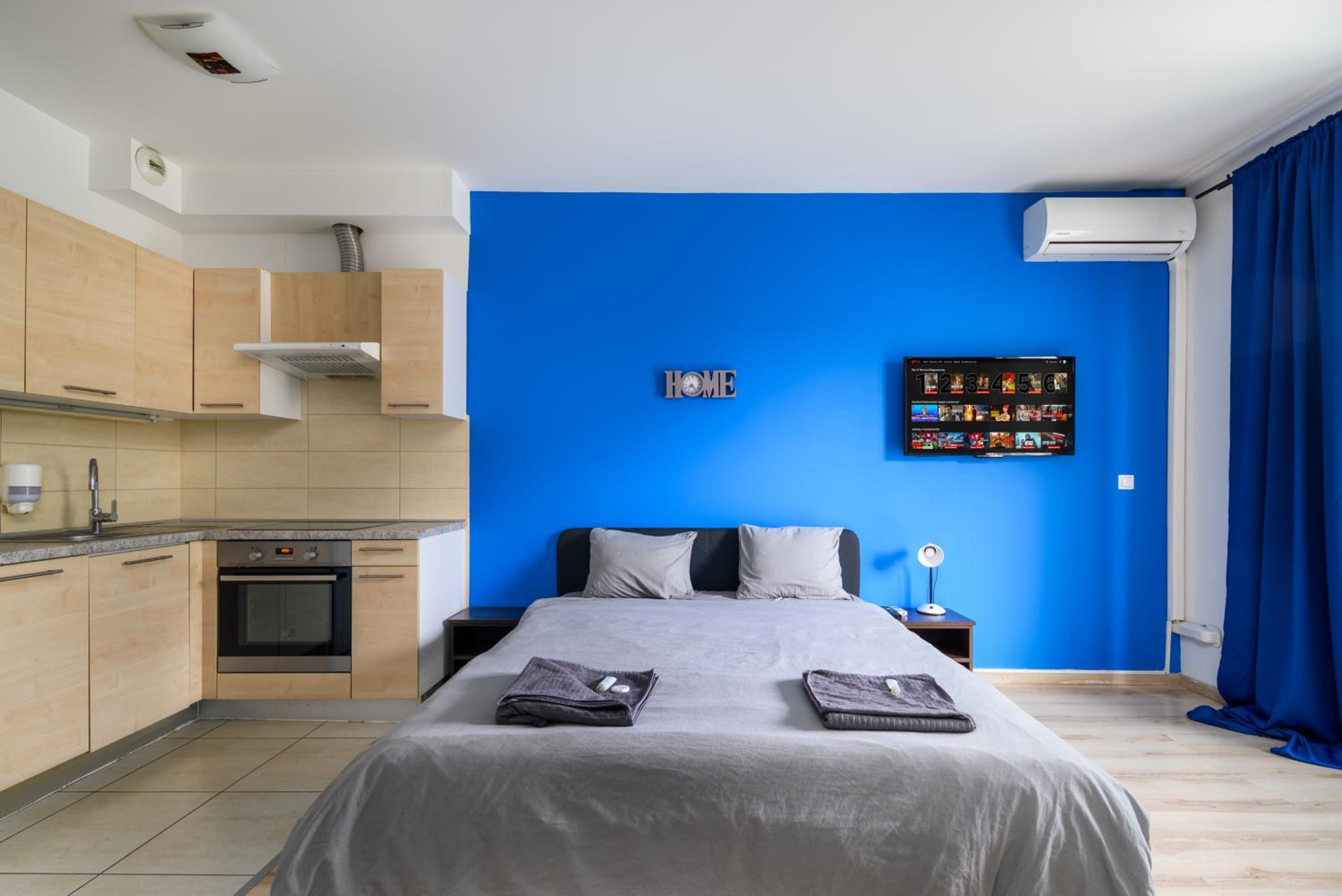 Park Residence Blue suite- Free parking