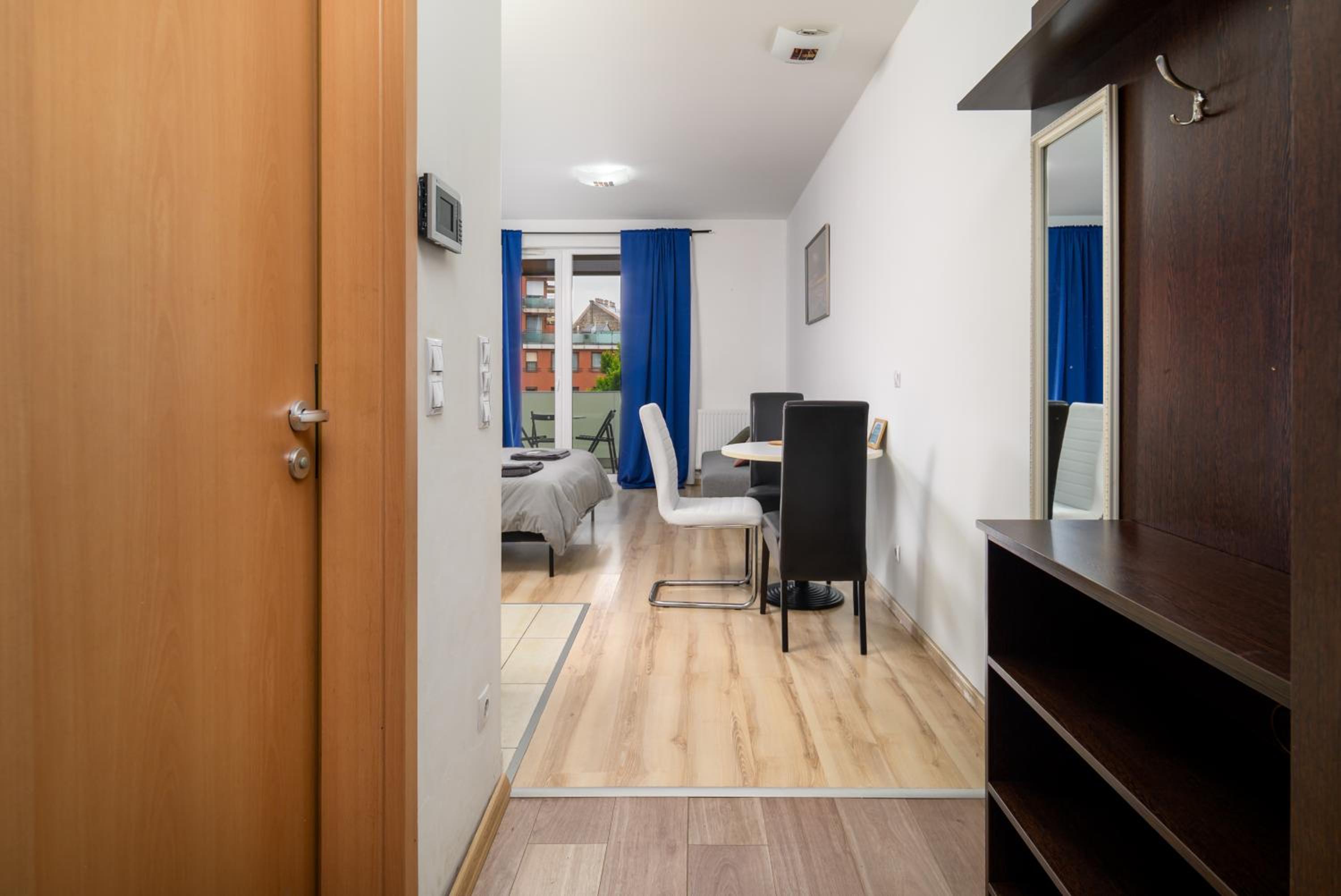 Park Residence Blue suite- Free parking