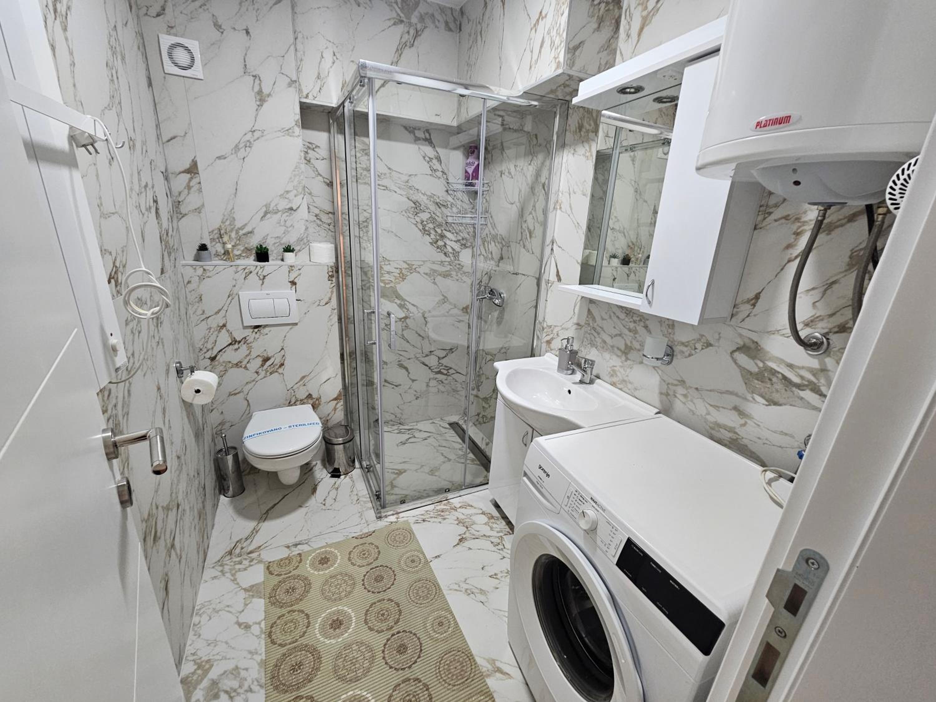 PREMIUM APARTMAN ELENI ROOMS,oaza mira i tisine u centru Vrnjacke banje