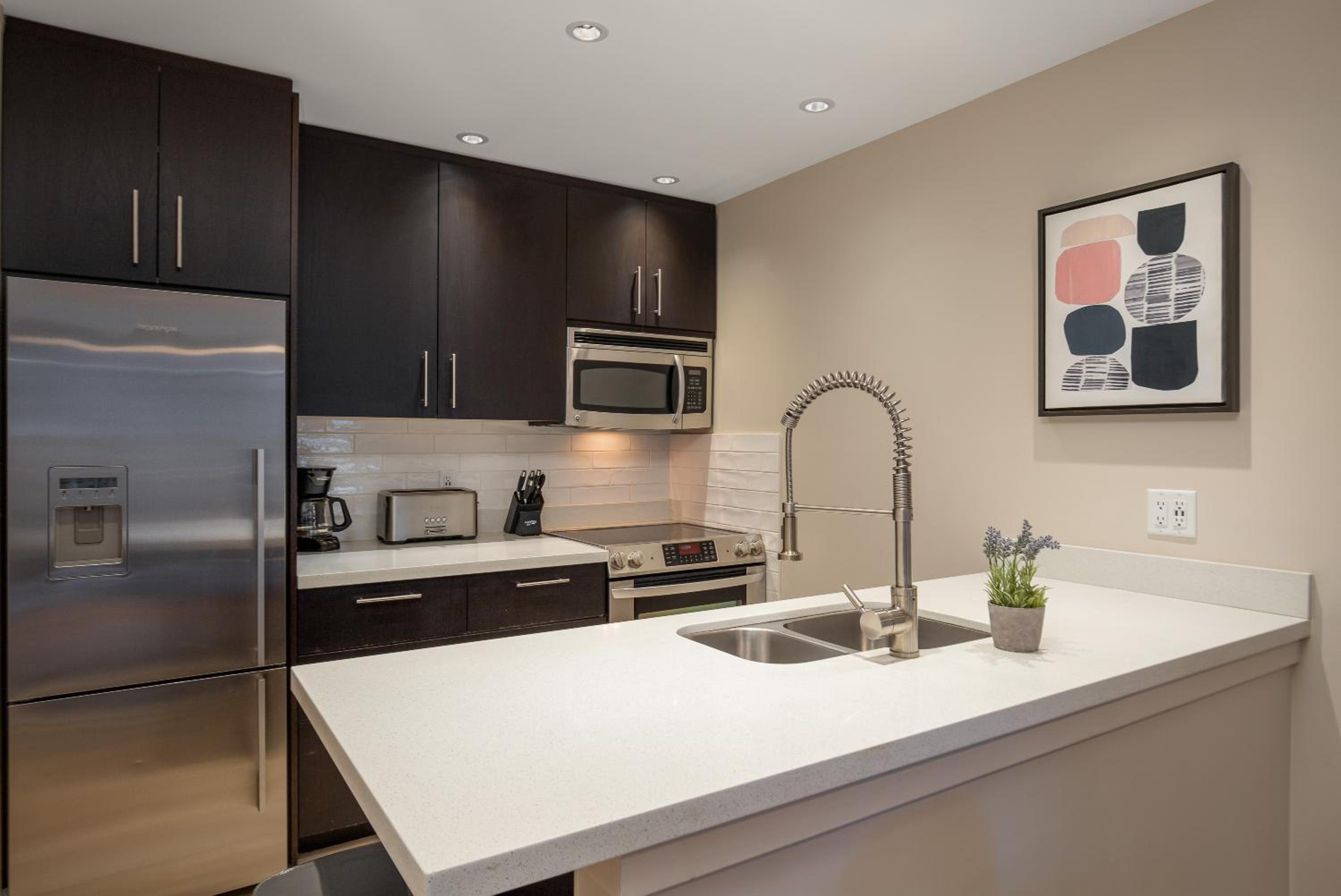 1BR plus Two Dens in The Gables, Epic Location Near Gondolas, Private Balcony, Fireplace, Parking