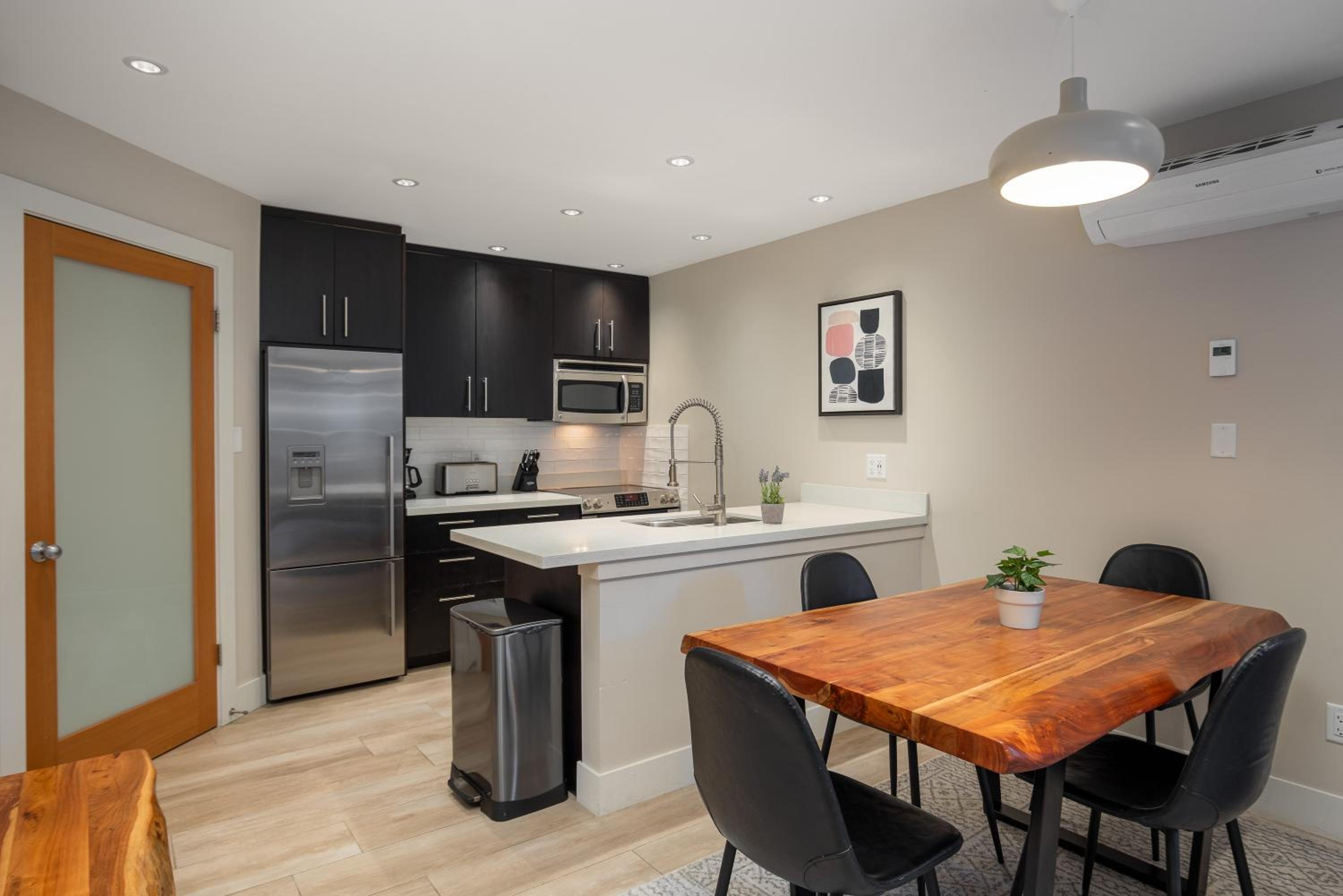 1BR plus Two Dens in The Gables, Epic Location Near Gondolas, Private Balcony, Fireplace, Parking