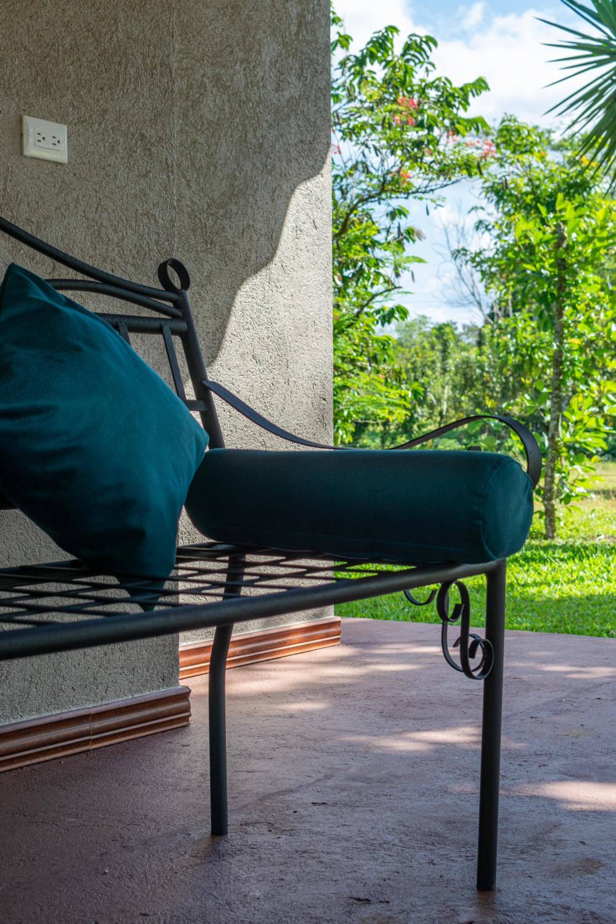 Casa Roble Fortuna
