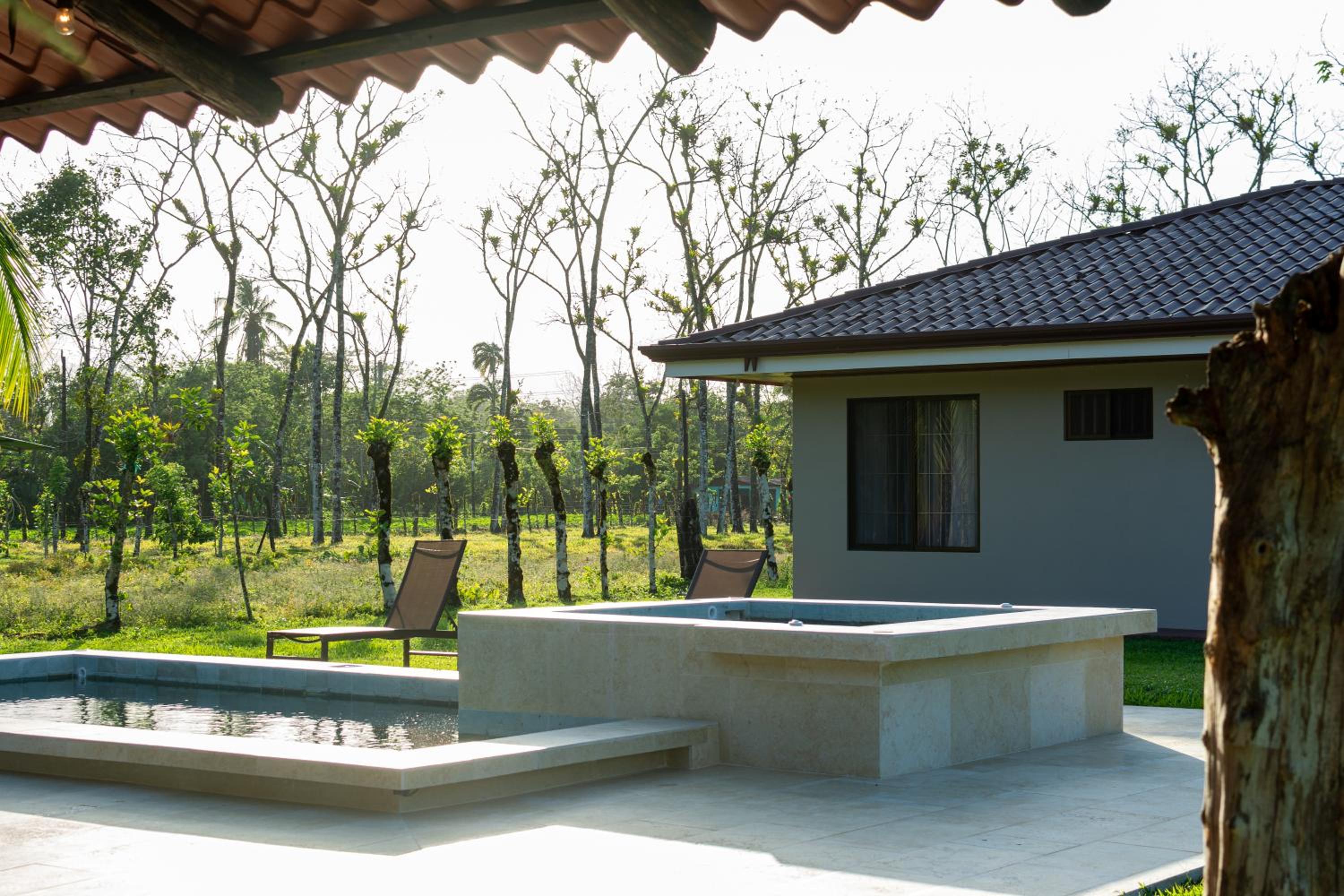 Casa Roble Fortuna