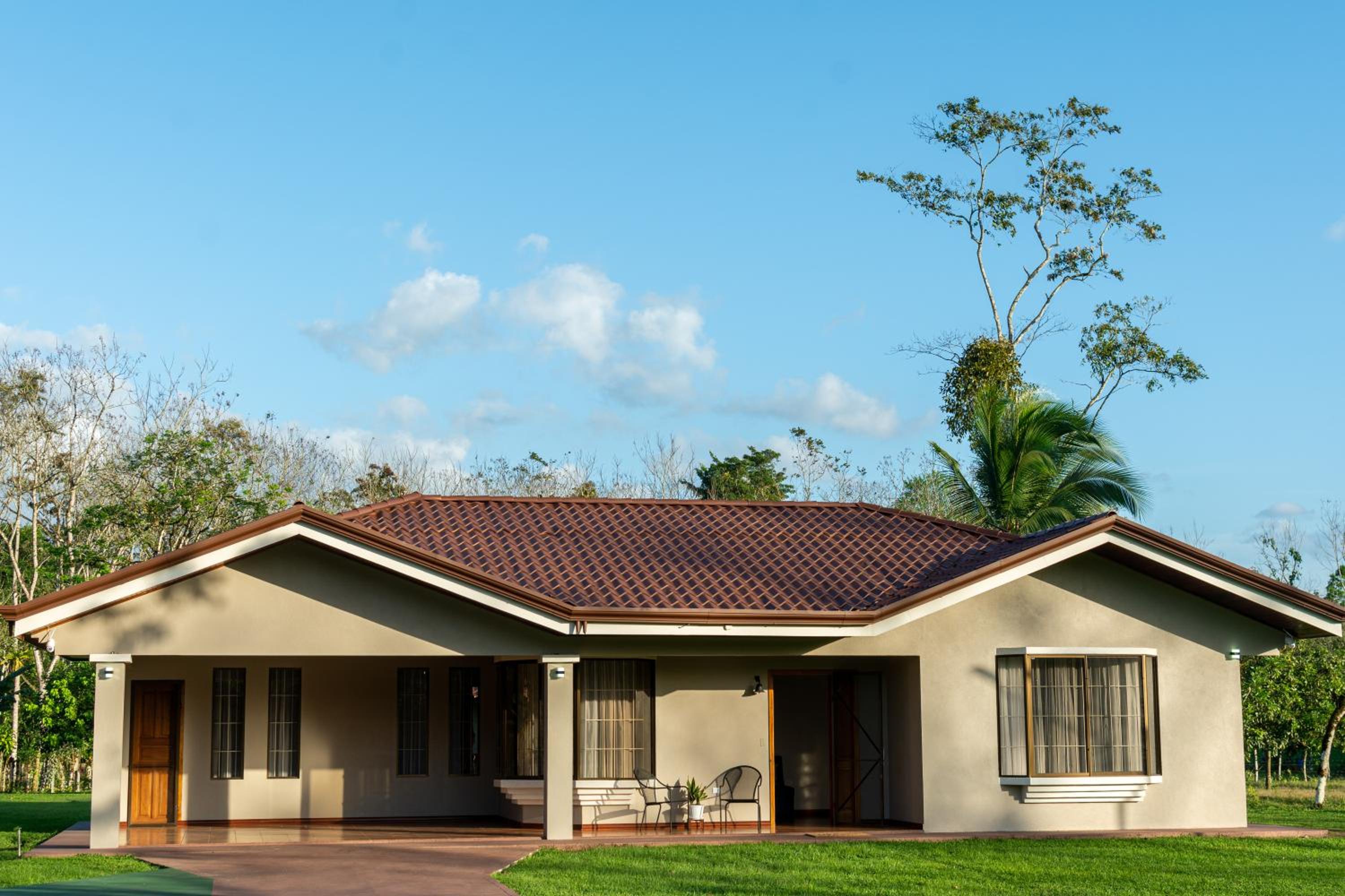 Casa Roble Fortuna