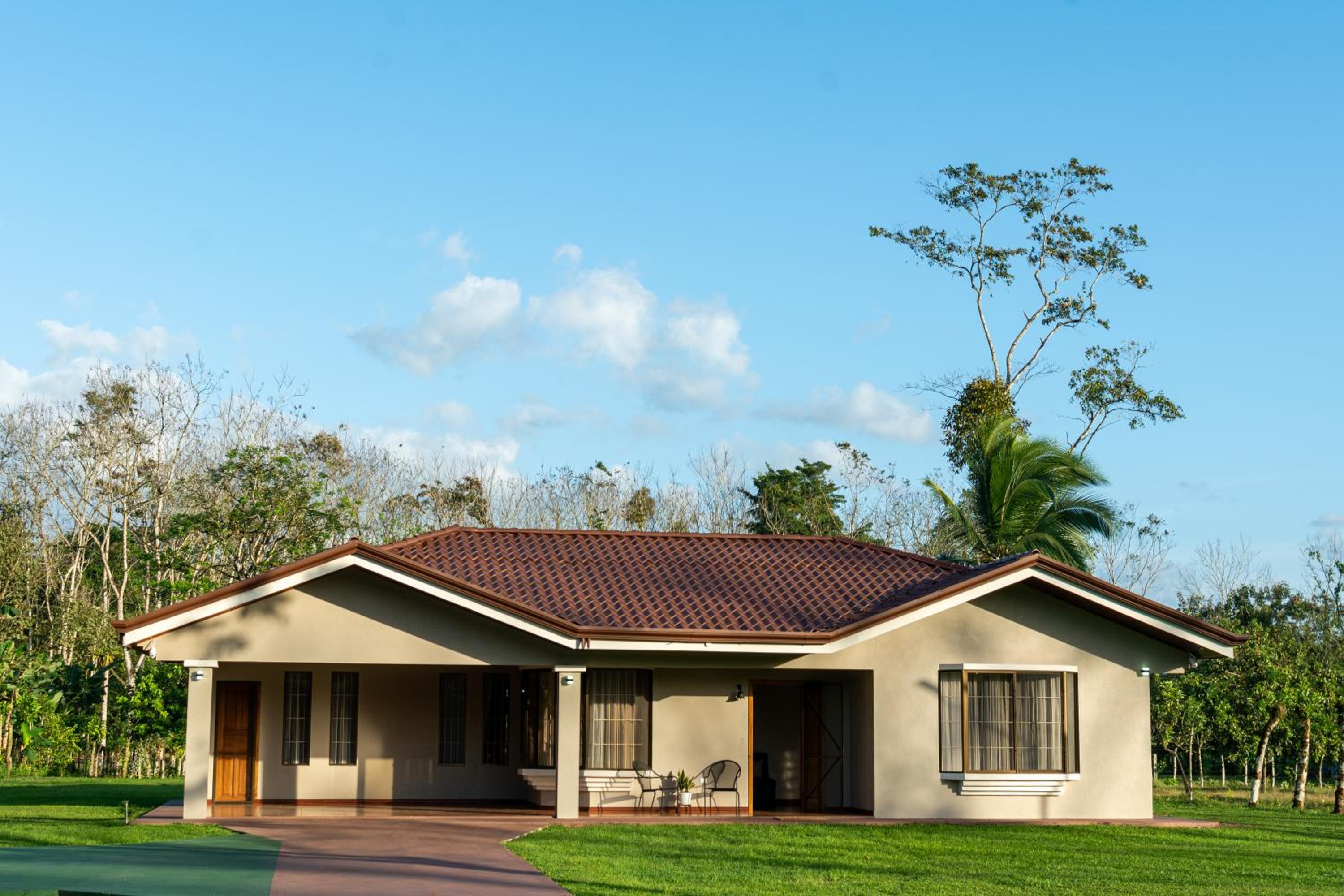 Casa Roble Fortuna