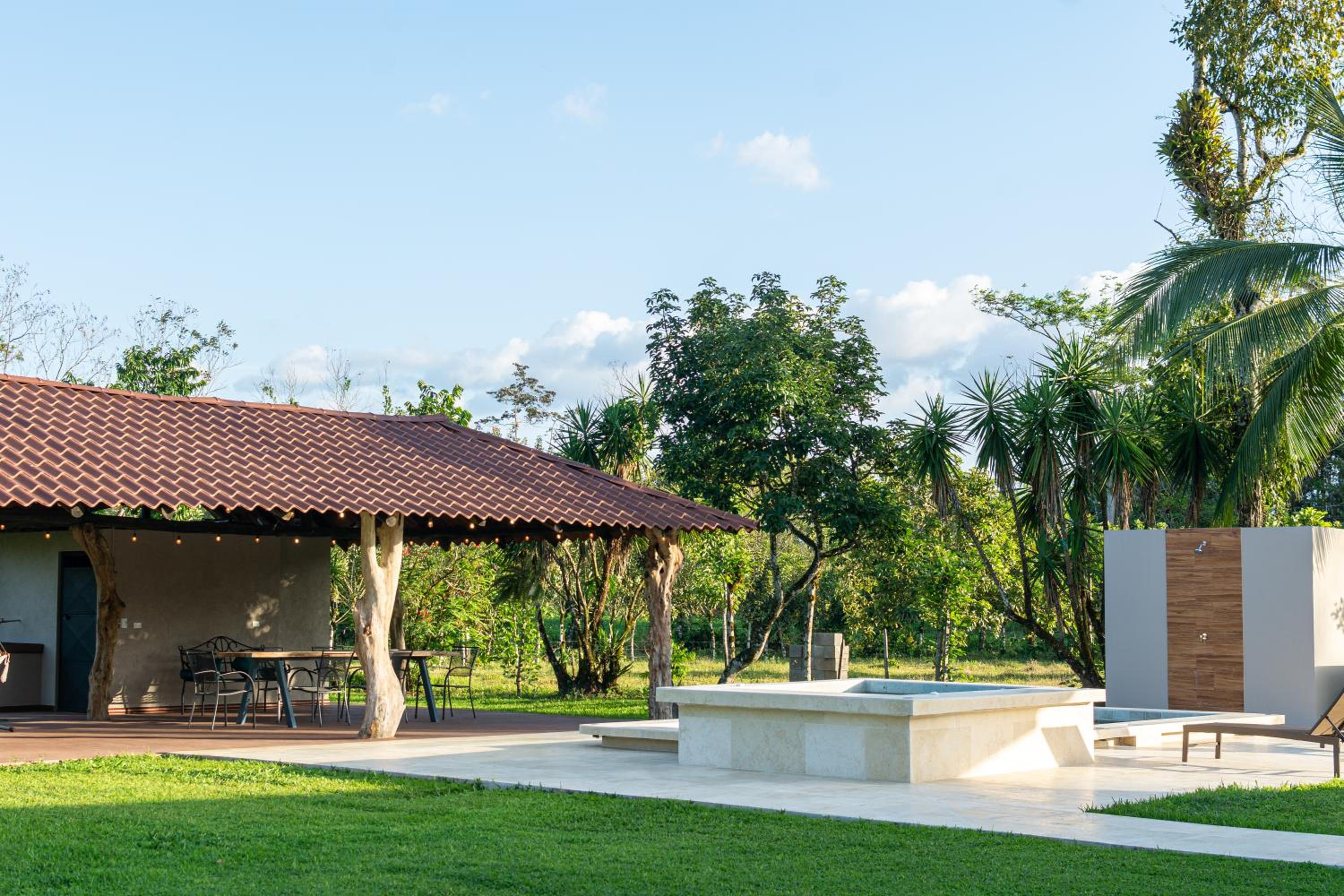 Casa Roble Fortuna