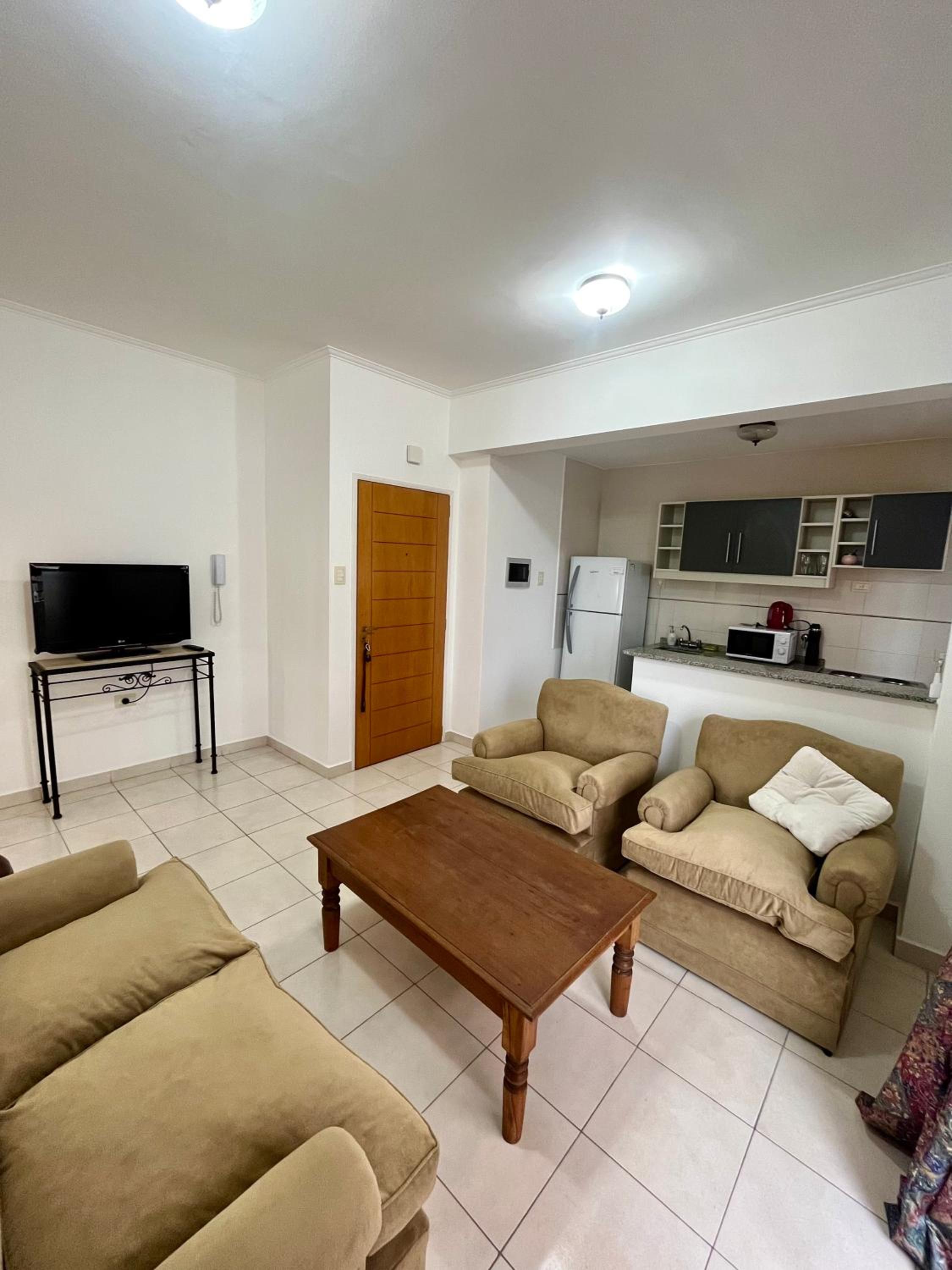 Departamento con excelente ubicacion hermosa vista y cochera