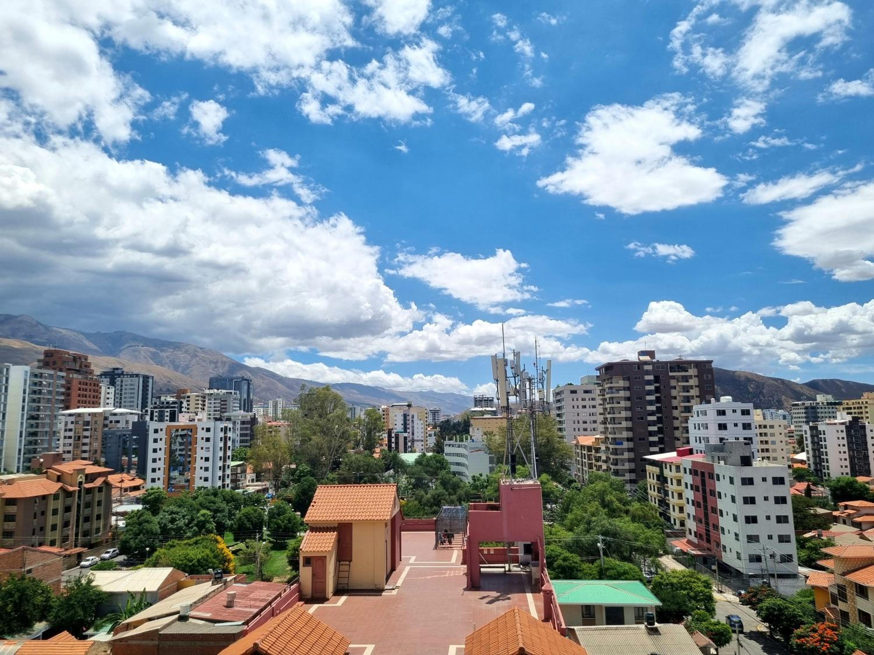 Room in the Best Area in Cochabamba!
