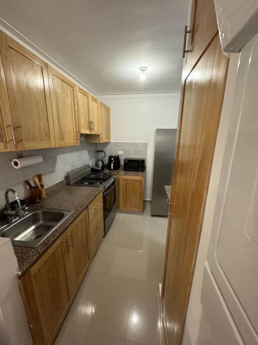 Apartamento nuevo con wi-Fi, gimnasio, parqueo view 5