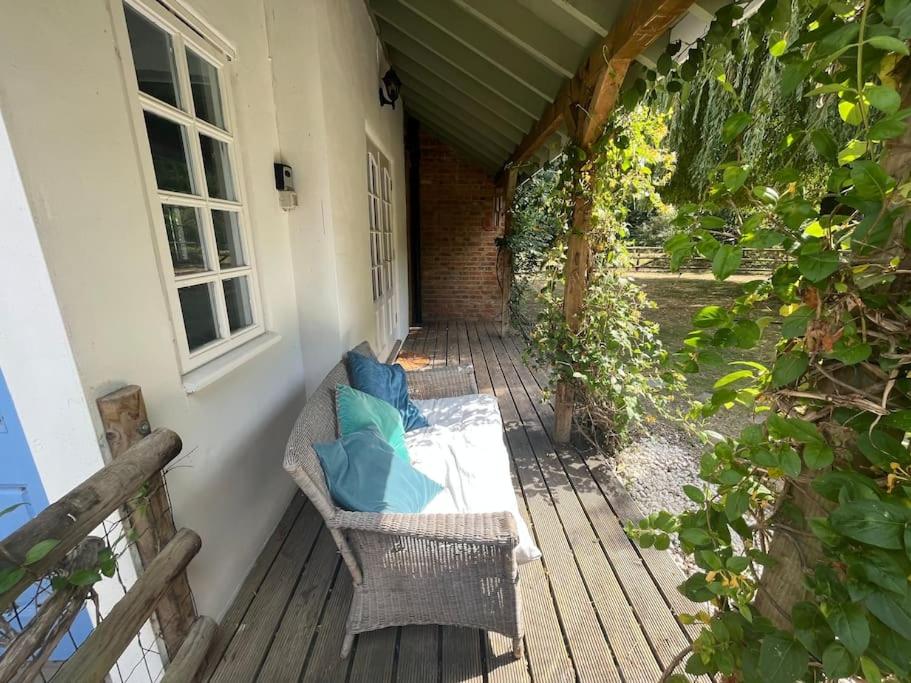 The Cottage, Marlow