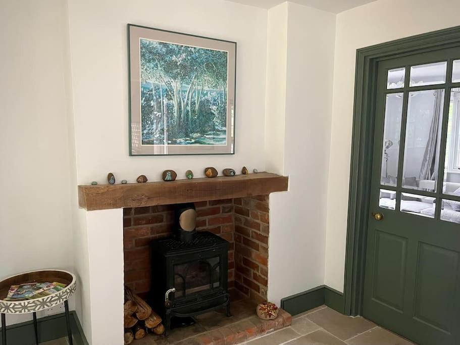 The Cottage, Marlow