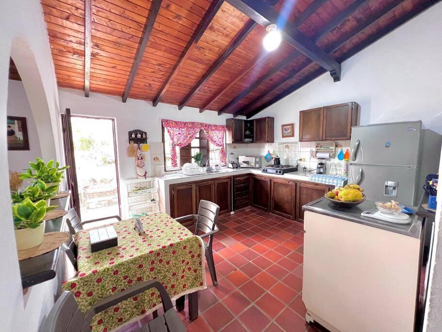 Hermosa habitación Las Palmas - Zapatoca