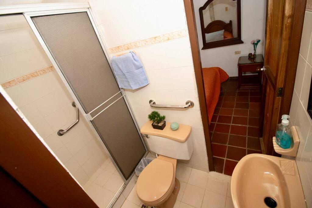 Hermosa habitación Las Palmas - Zapatoca