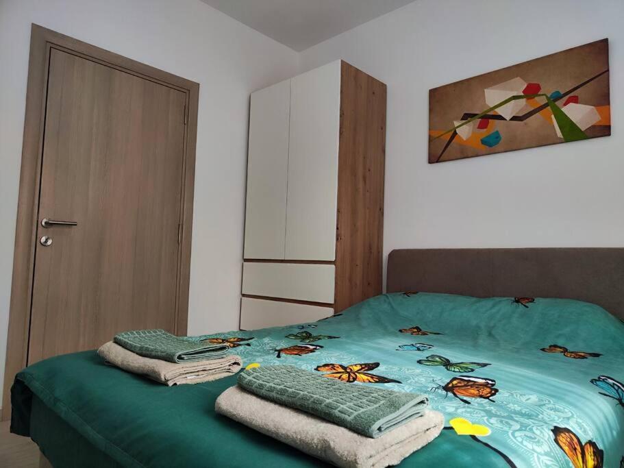 MINT Apartment