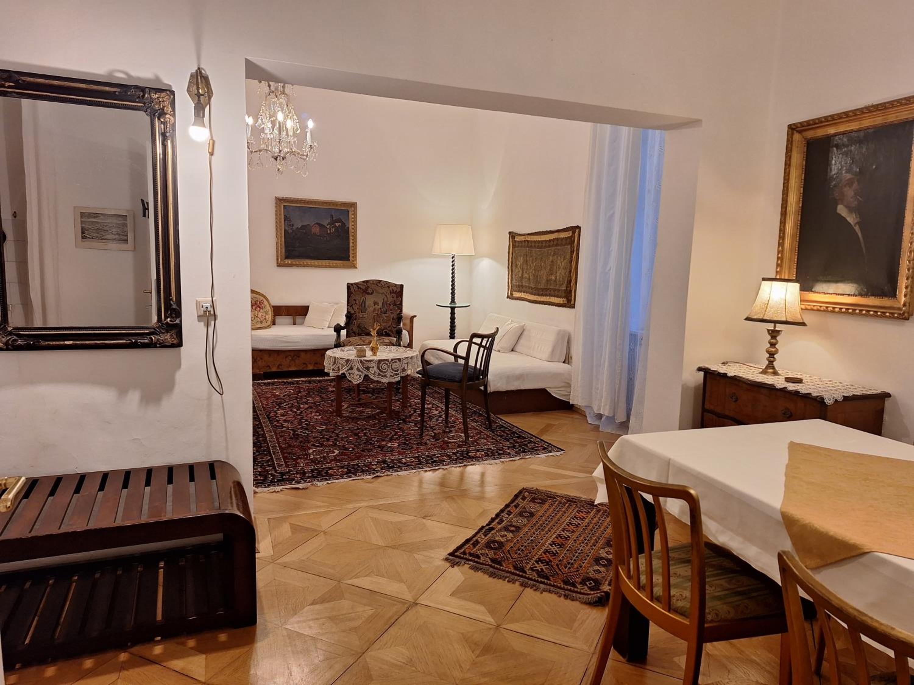 Apartment Altwien