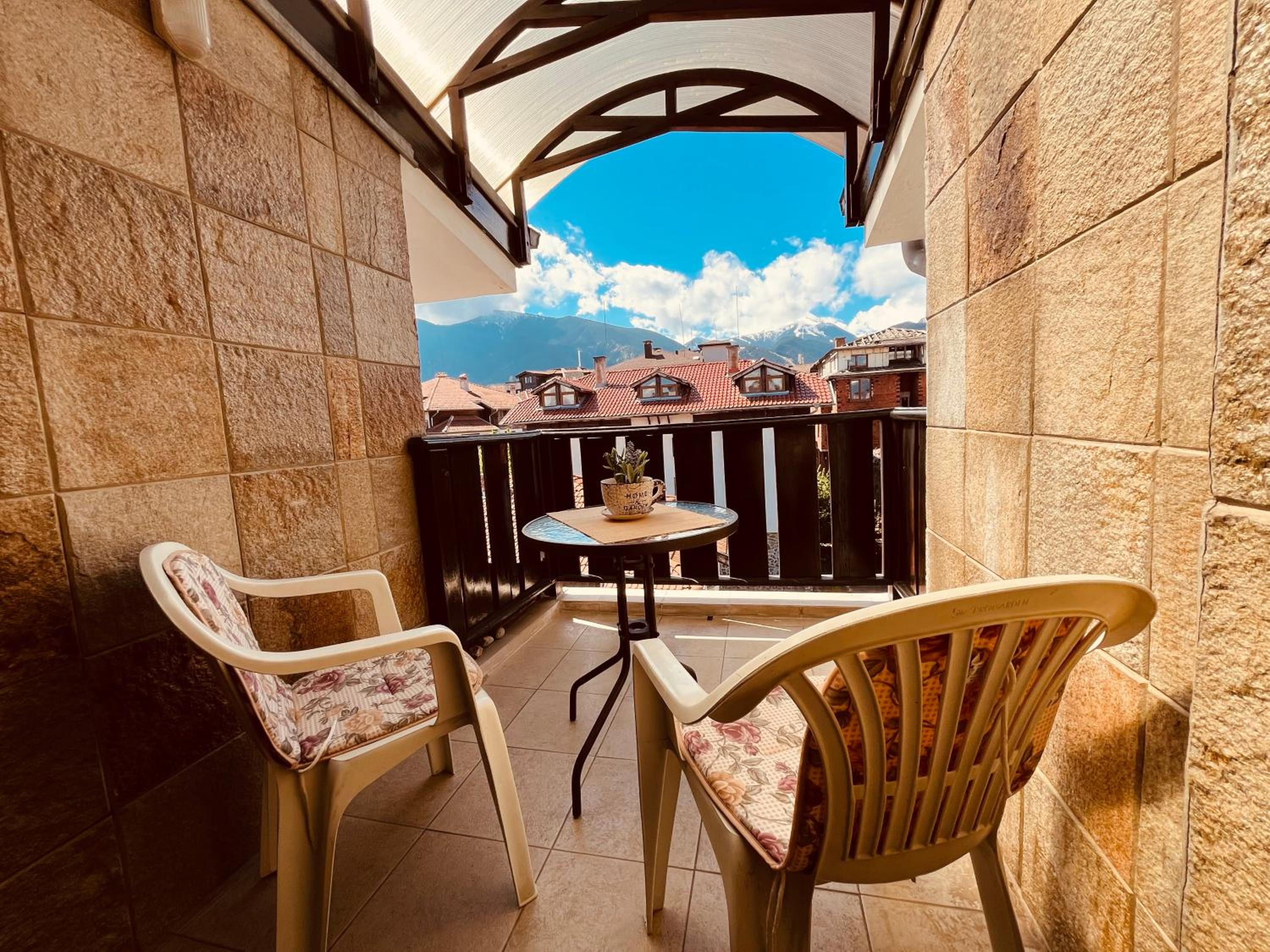 Marina Apartment - Mountain View
