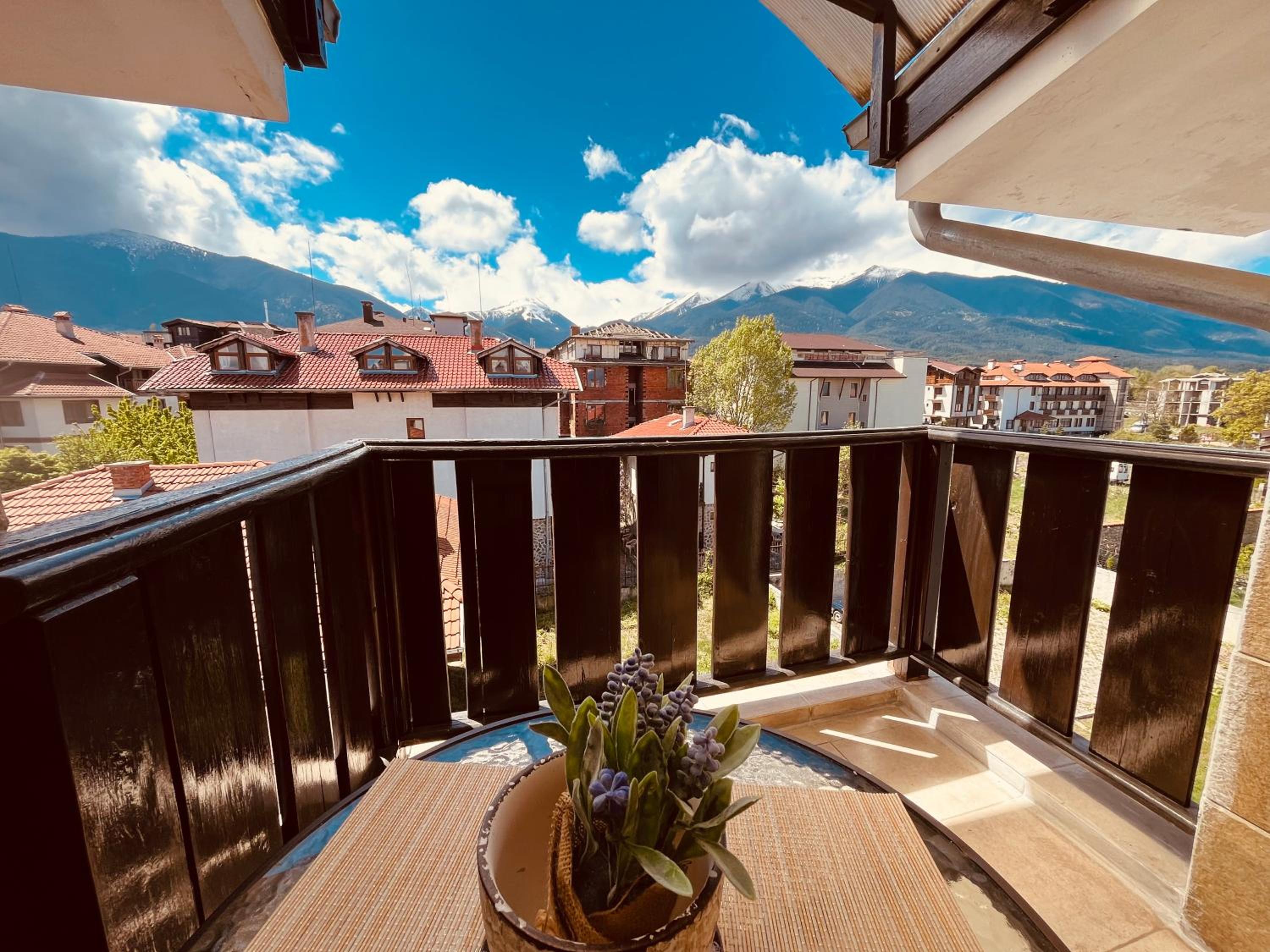 Marina Apartment - Mountain View