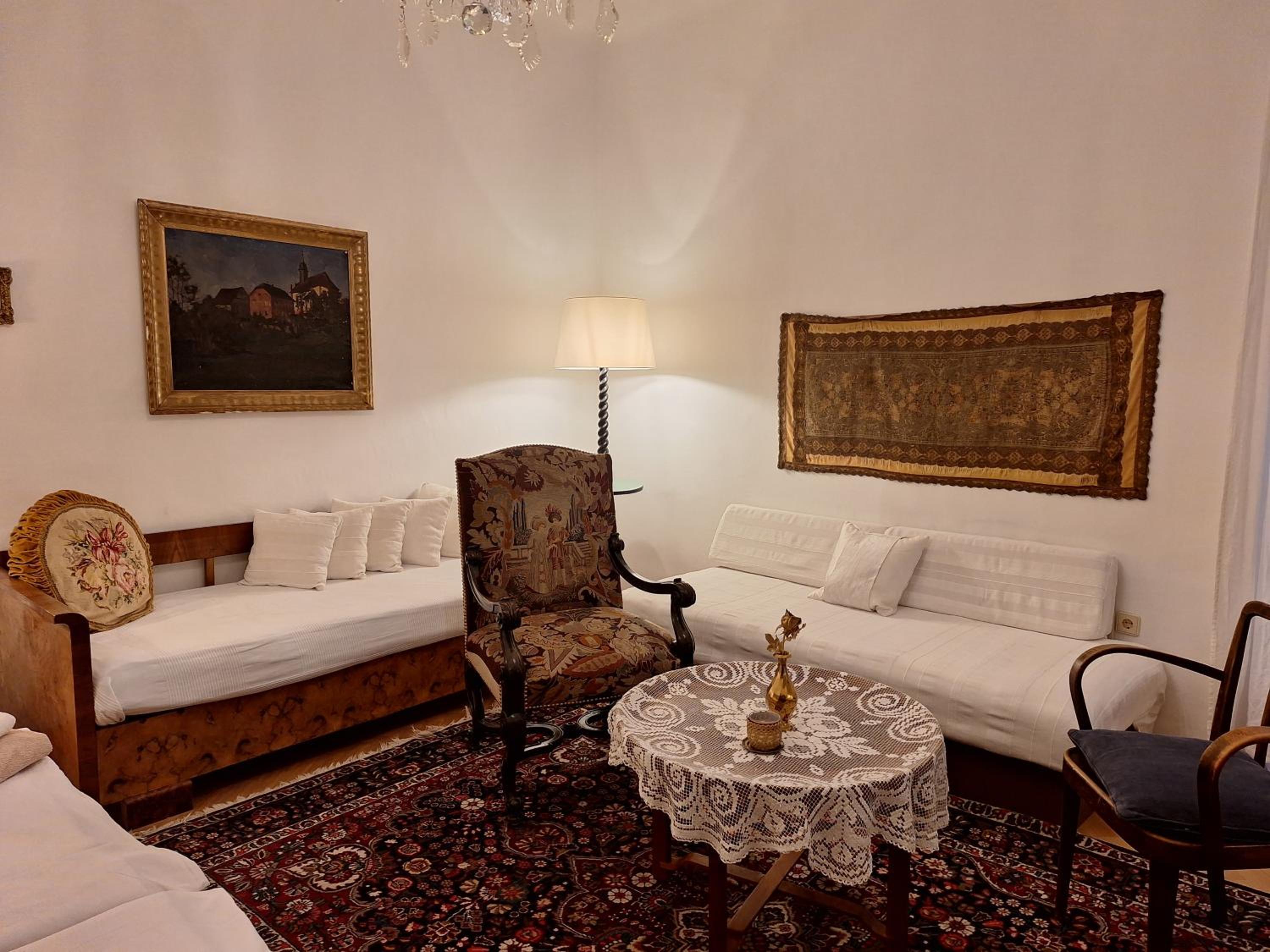 Apartment Altwien