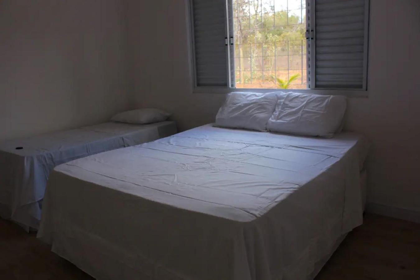 Casa na fazenda inteira ou quartos individuais no Hostel Recanto da Felicidade Paraopeba