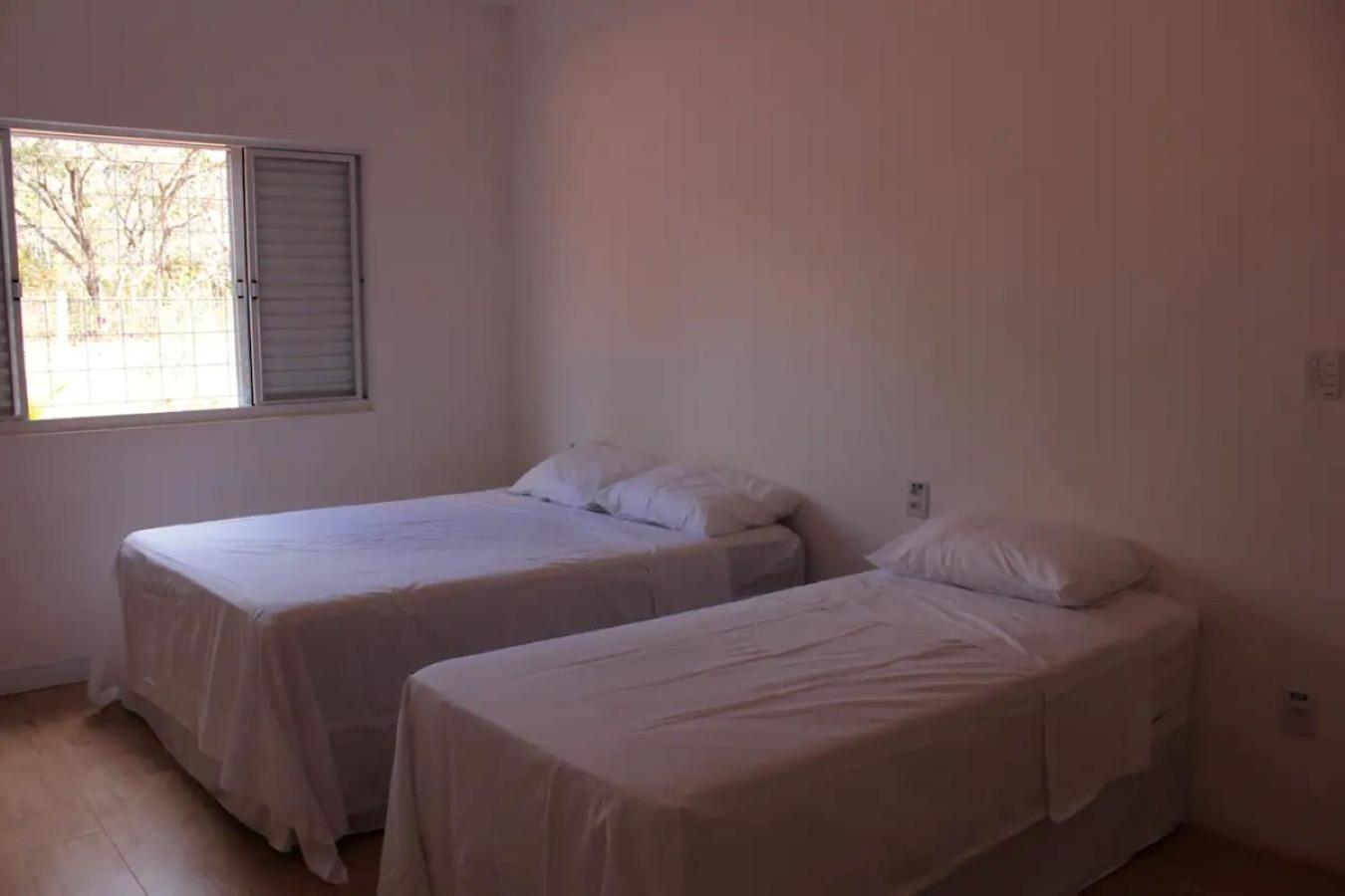 Casa na fazenda inteira ou quartos individuais no Hostel Recanto da Felicidade Paraopeba