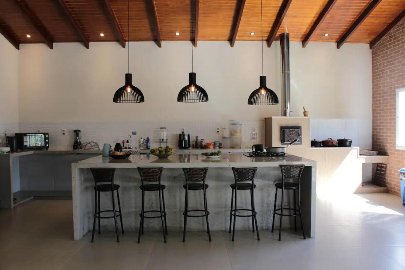Casa na fazenda inteira ou quartos individuais no Hostel Recanto da Felicidade Paraopeba