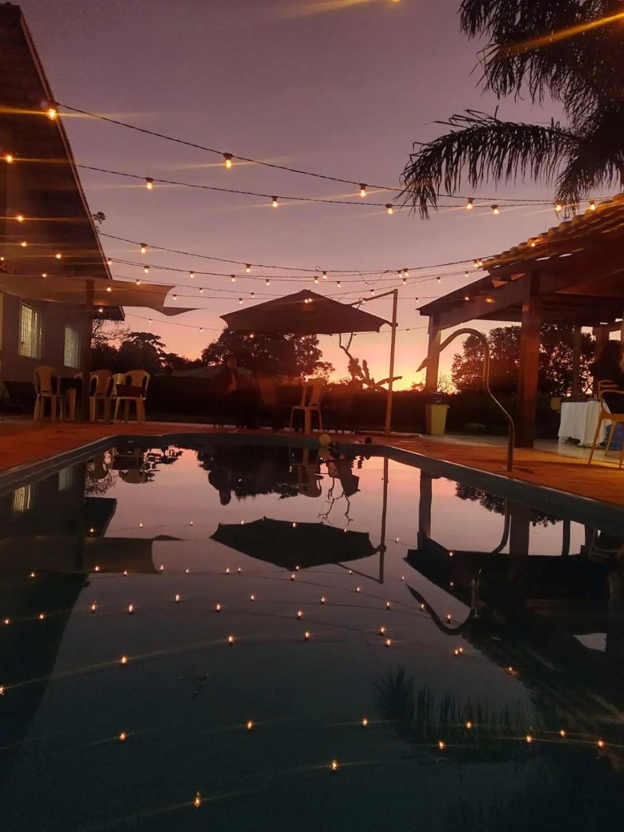 Casa na fazenda inteira ou quartos individuais no Hostel Recanto da Felicidade Paraopeba