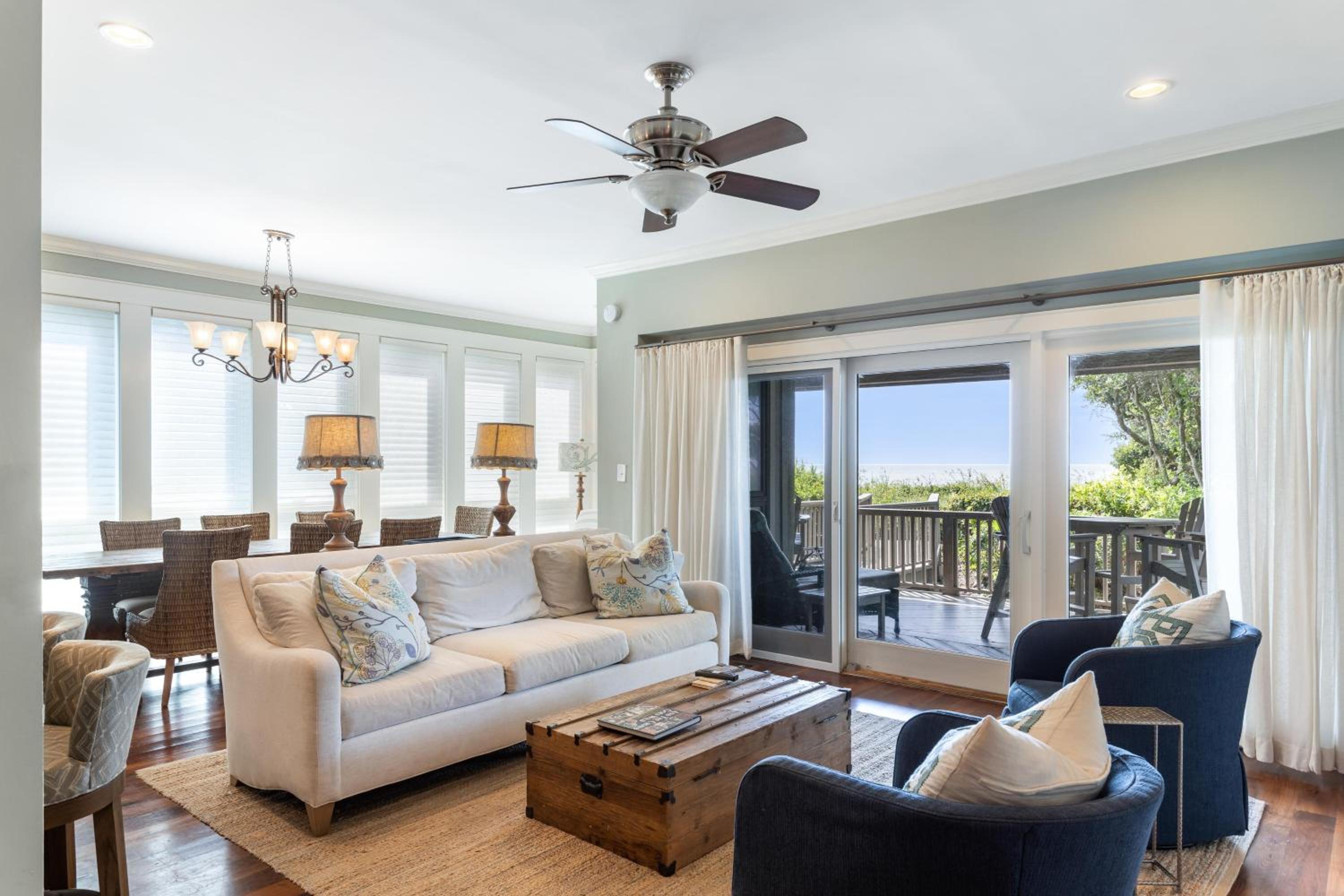 3554 Seascape Oceanfront Villa view 4