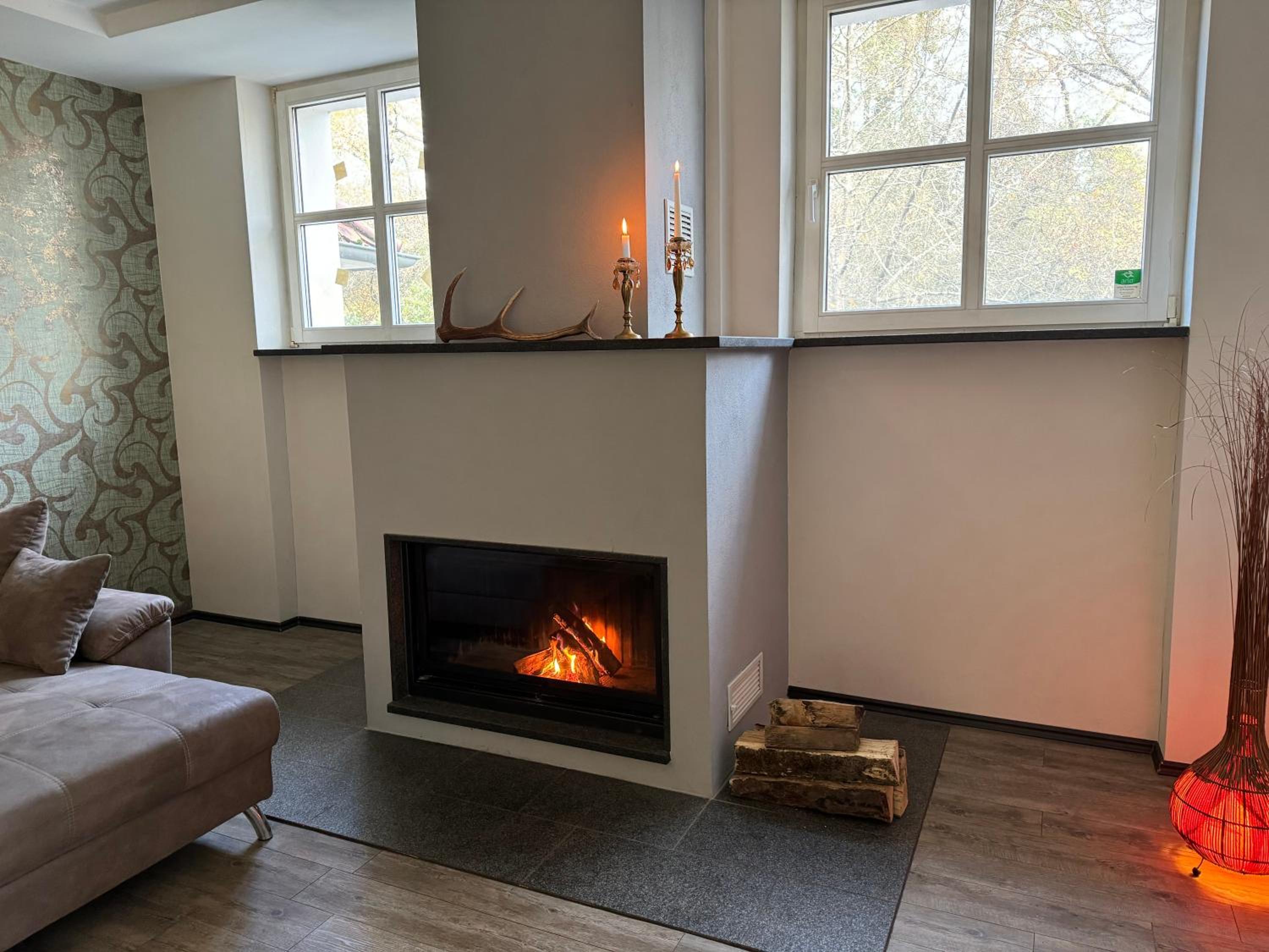 Klimaanlage, 5 Sterne Bahnhoftraum, 200qm Appartement 