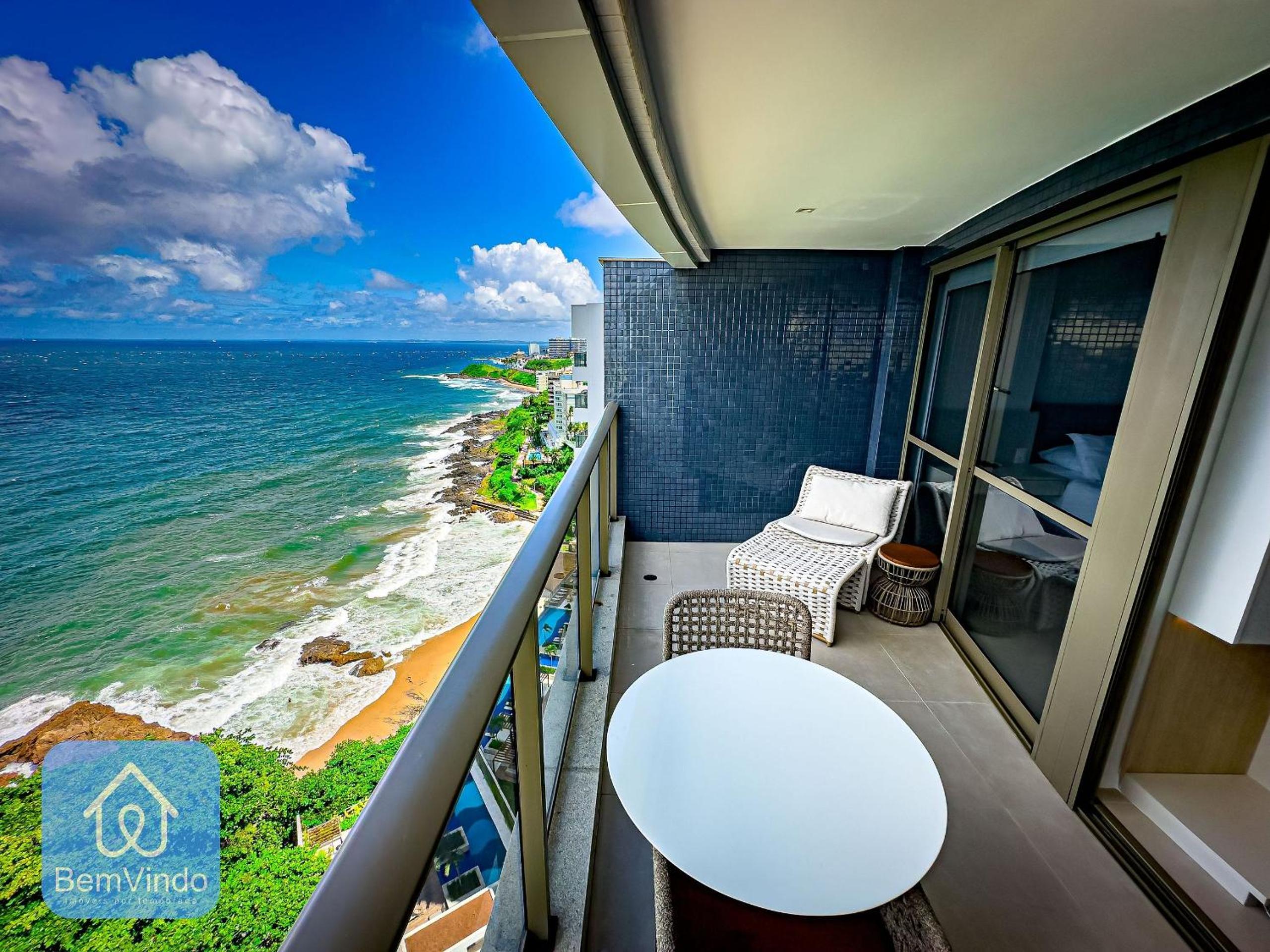 Apartamento de Luxo com vista mar na Ondina