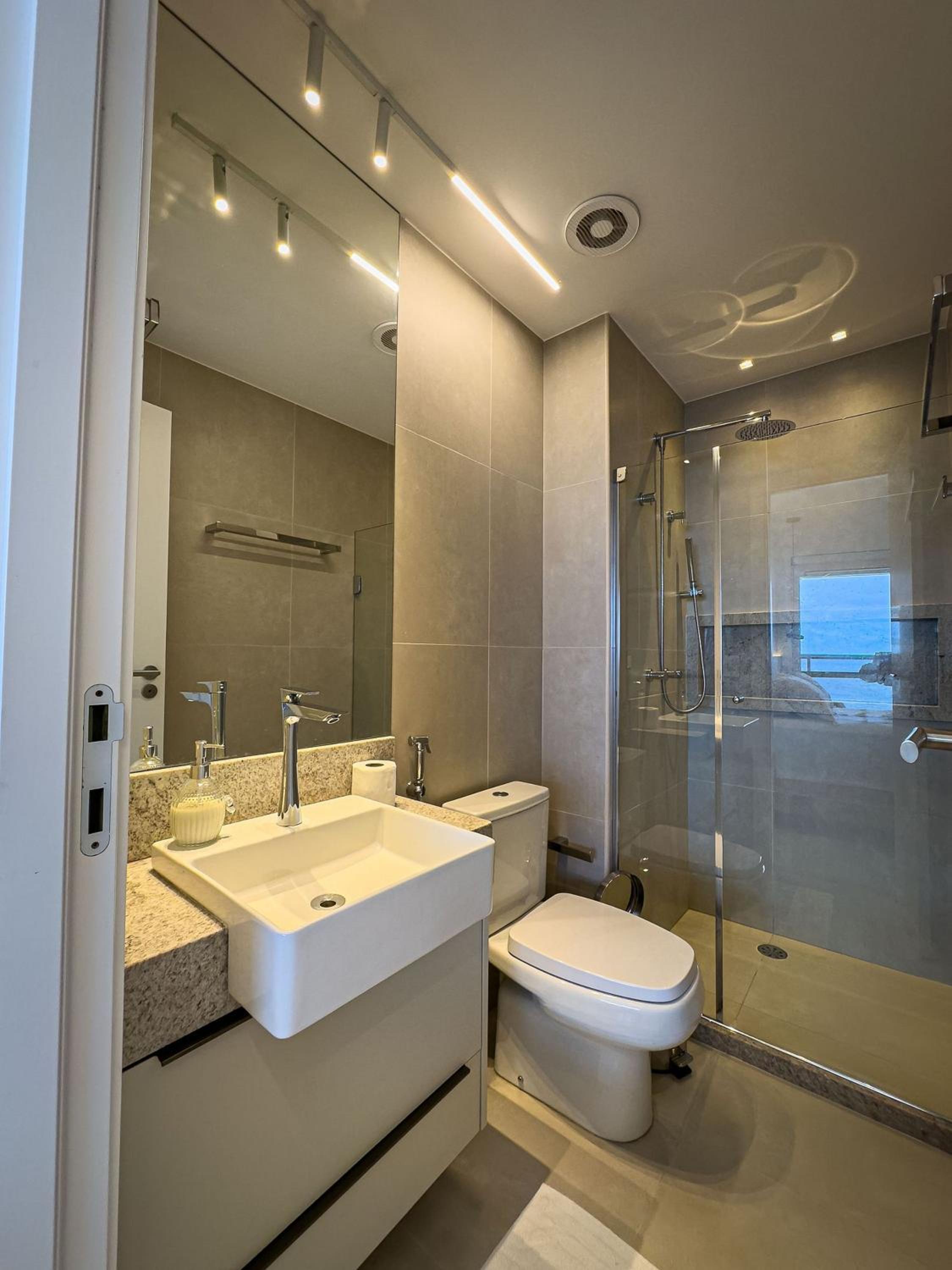 Apartamento de Luxo com vista mar na Ondina