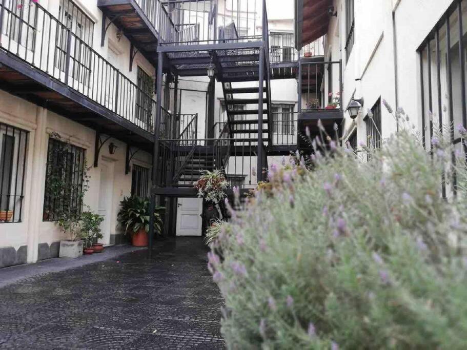 Lindísimo y tradicional duplex en complejo privado