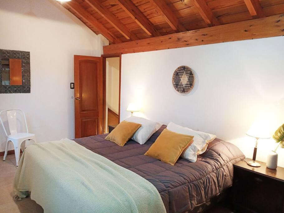 Lindísimo y tradicional duplex en complejo privado