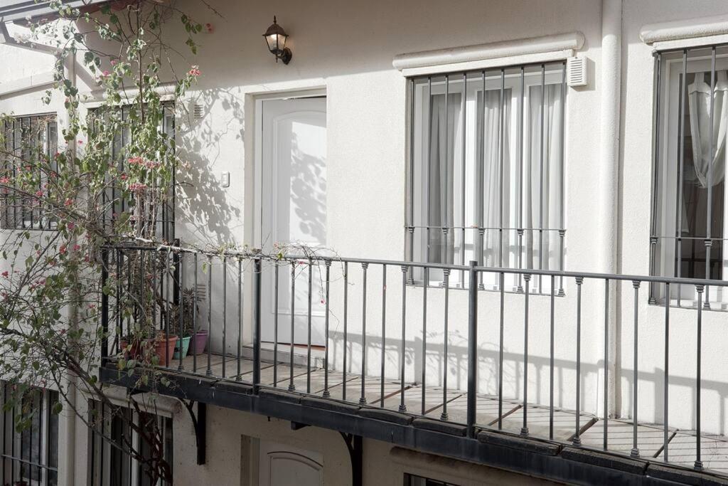 Lindísimo y tradicional duplex en complejo privado