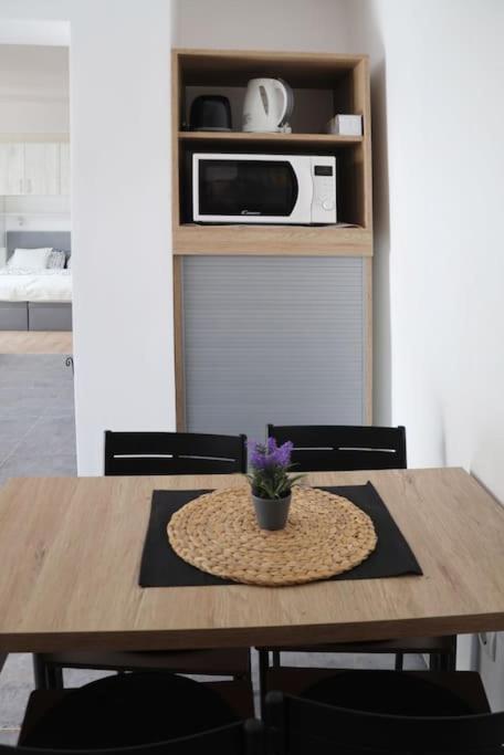 Cozy Apartment Iva with Private Garden view 3
