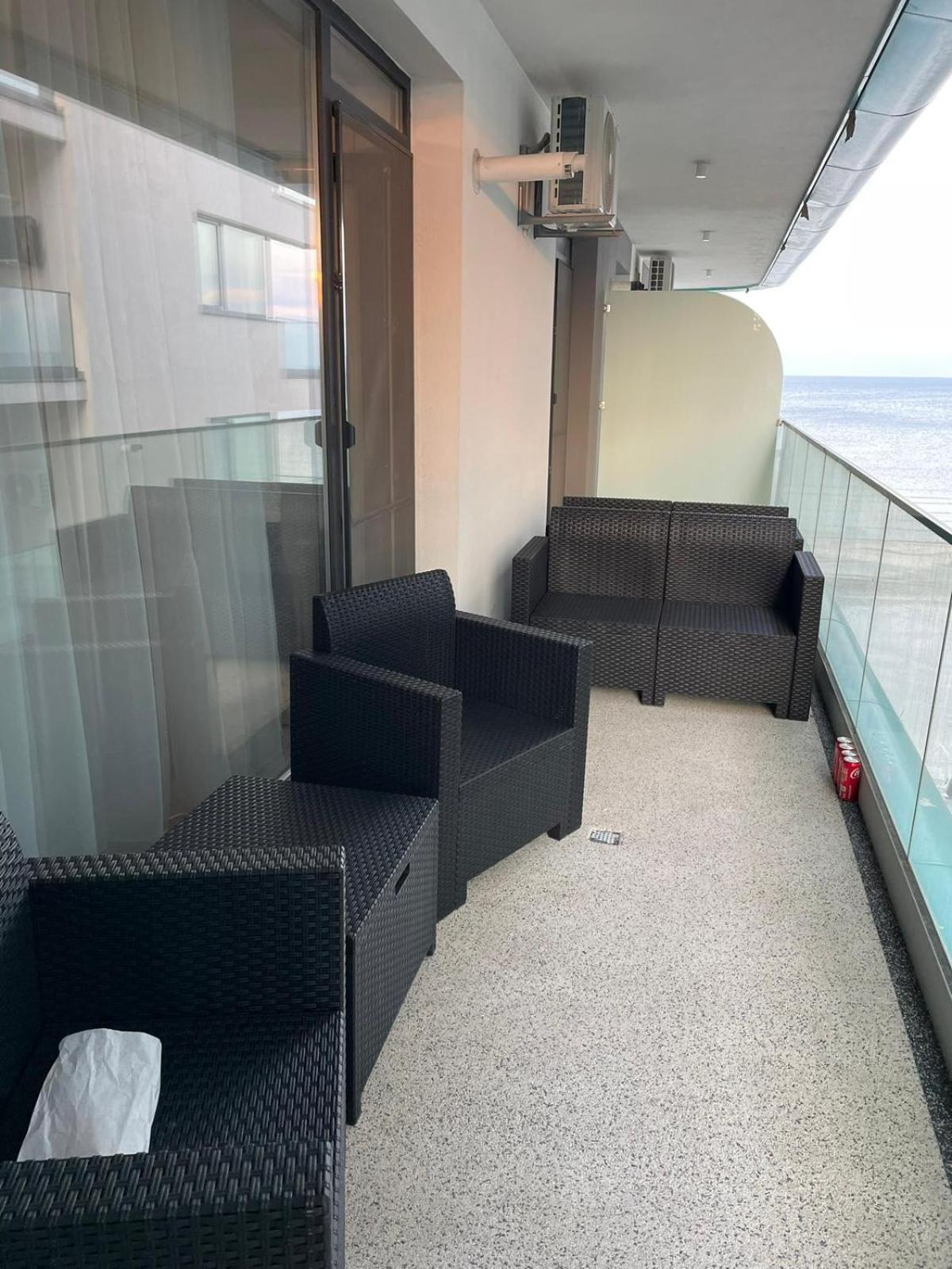 Sara - Endless Summer Mamaia Nord Apartaments