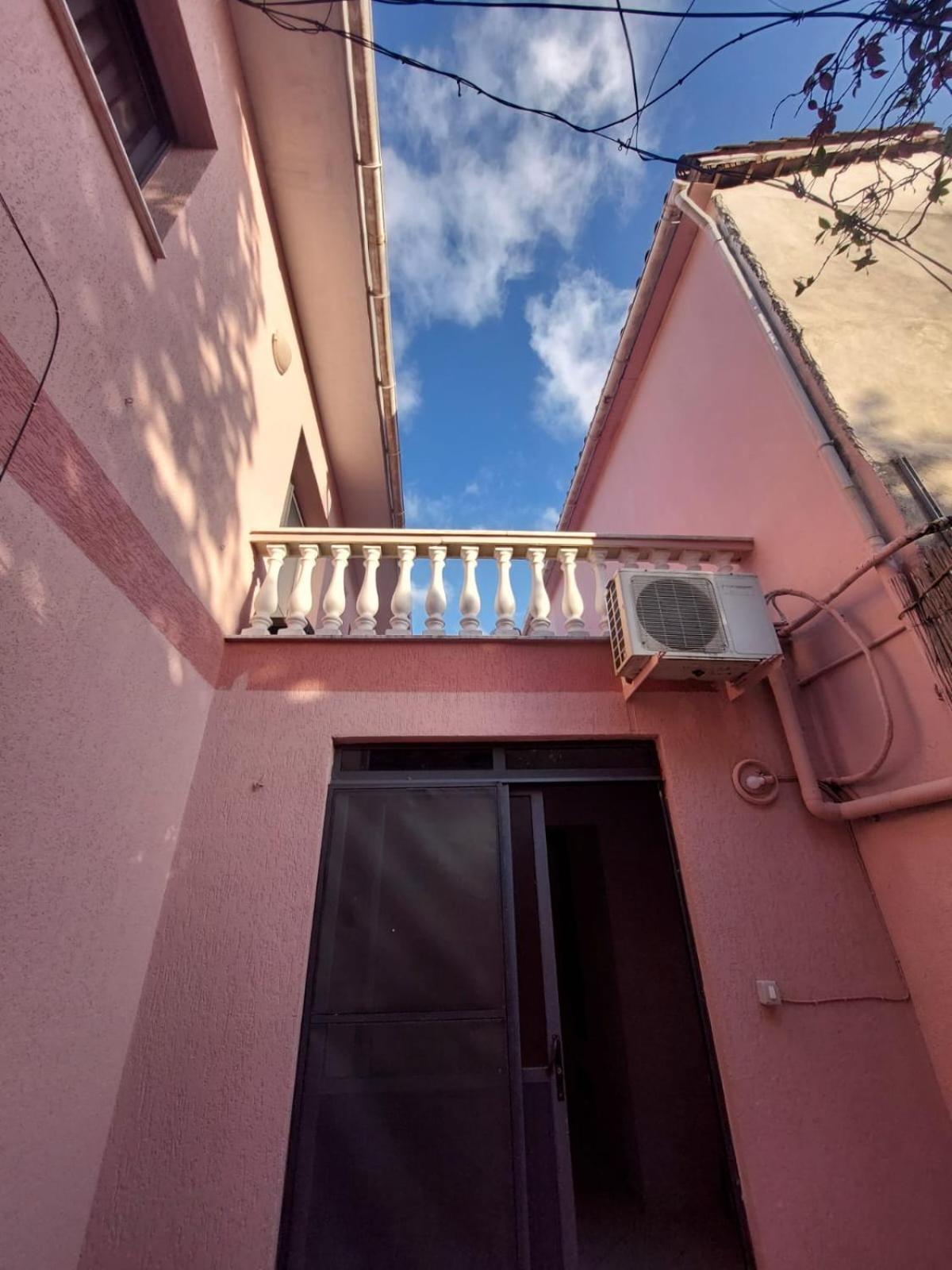 GEX Guest House