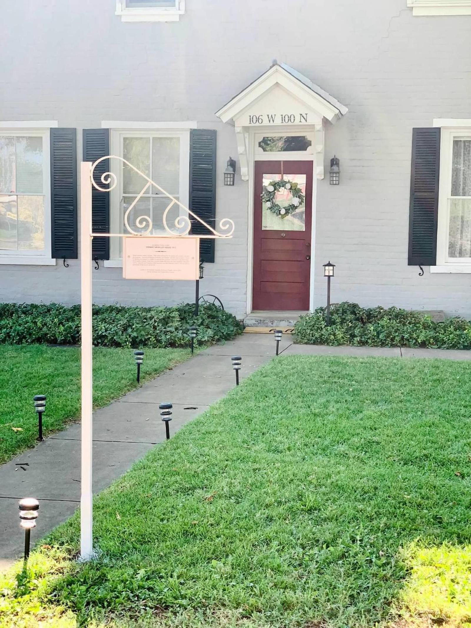 Kanab Vacations - The Mayor's Suite  The Historic Kanab Inn - Property Image 11