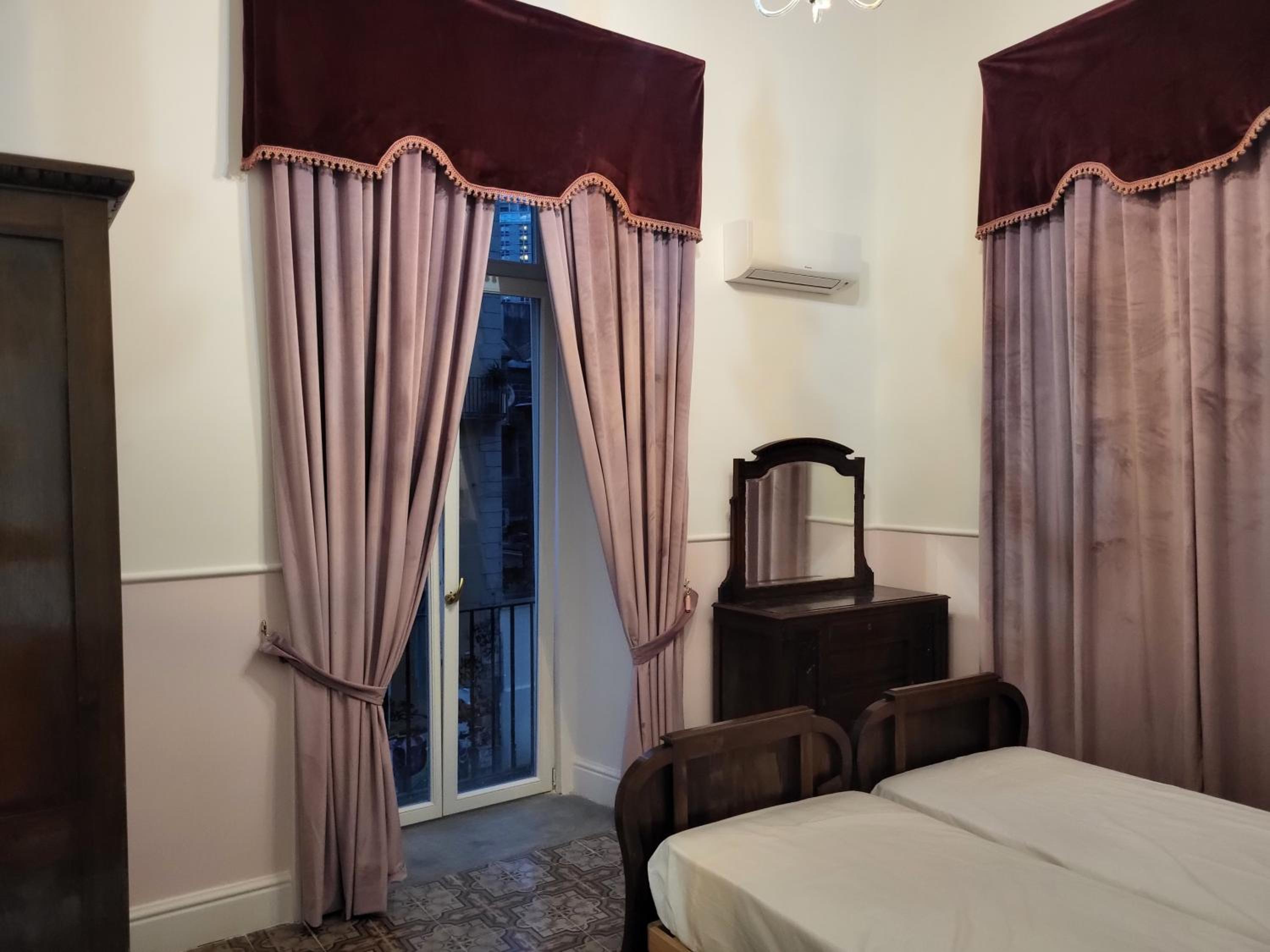 ART HOUSE VENUSIO Naples