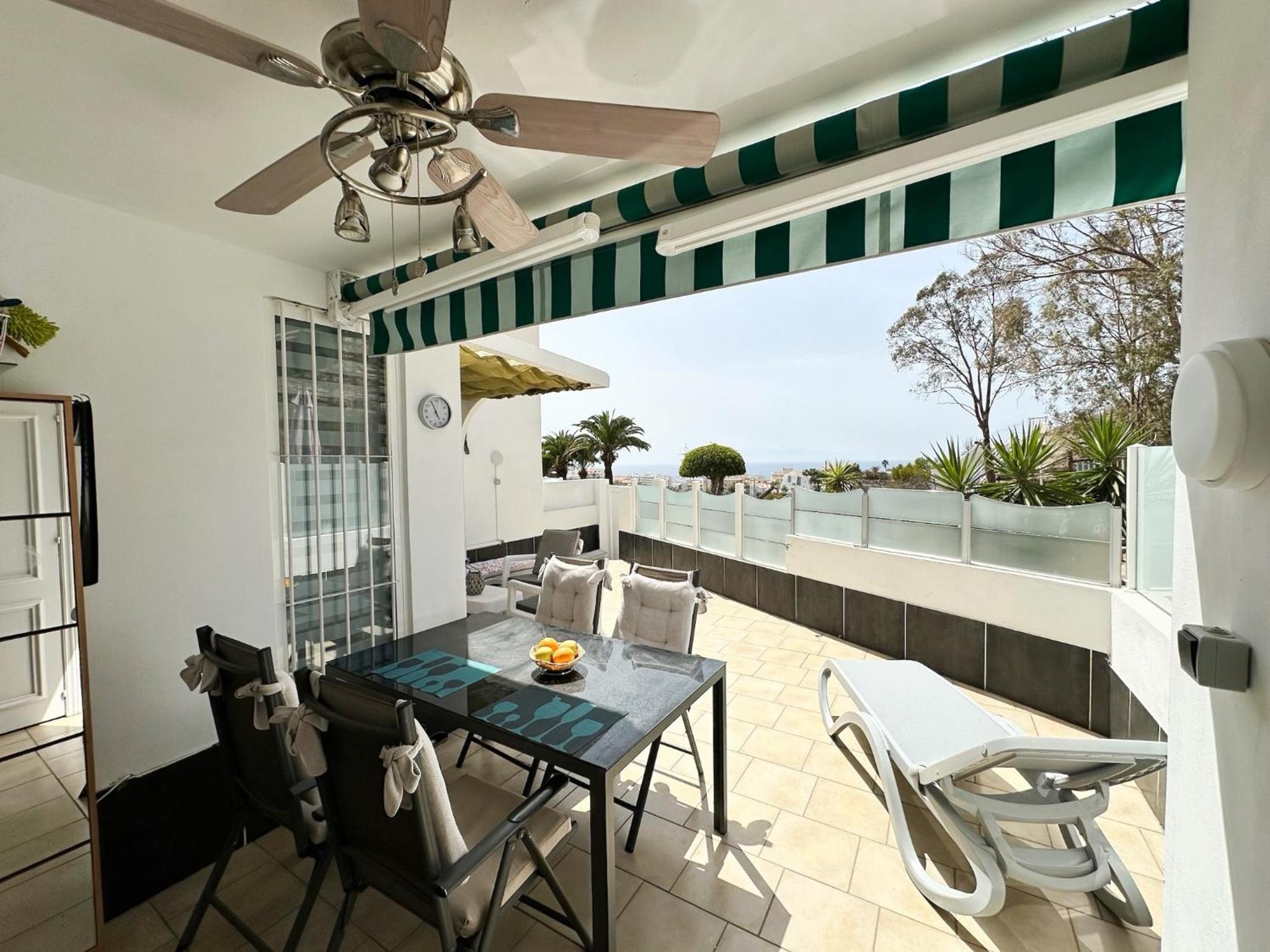 Spacious Art Apartment With Large Terrace, Relaxing Ocean View, Near Best Costa Adeje Beaches photo 2