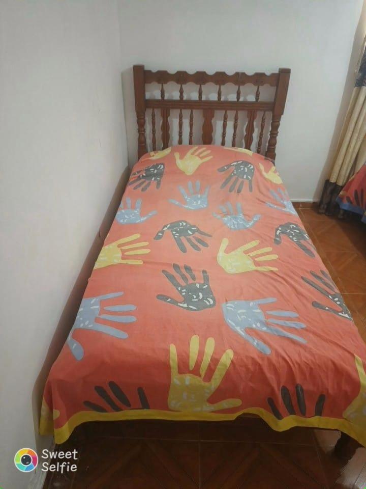3 NOCHES MINIMAS ESTACIA-HABITACION APARTAMENTO COMPARTIDO-VENTILADOR NO aire acondicionado