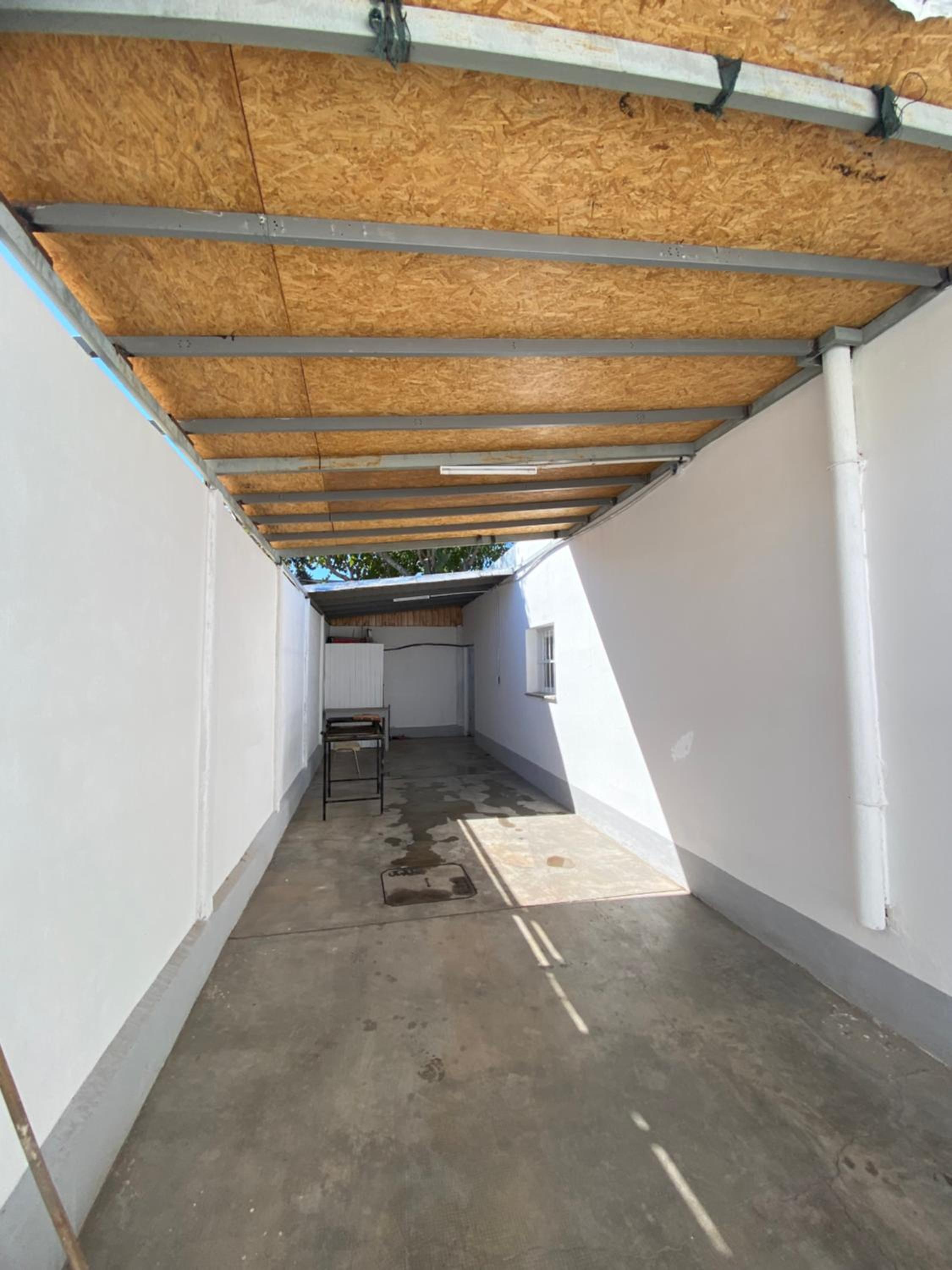 Casa a estrenar con cochera