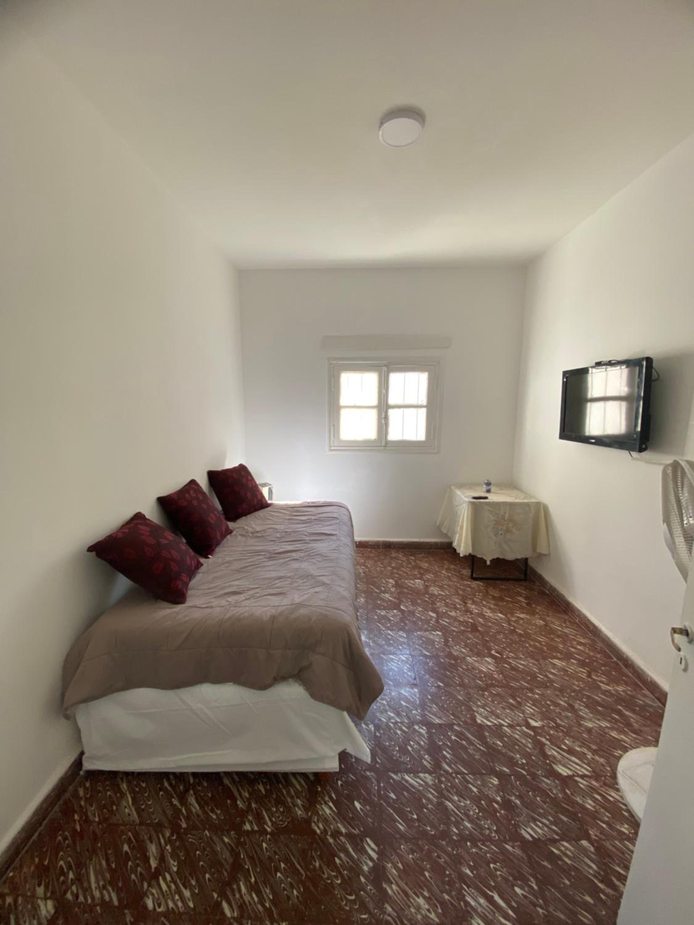 Casa a estrenar con cochera