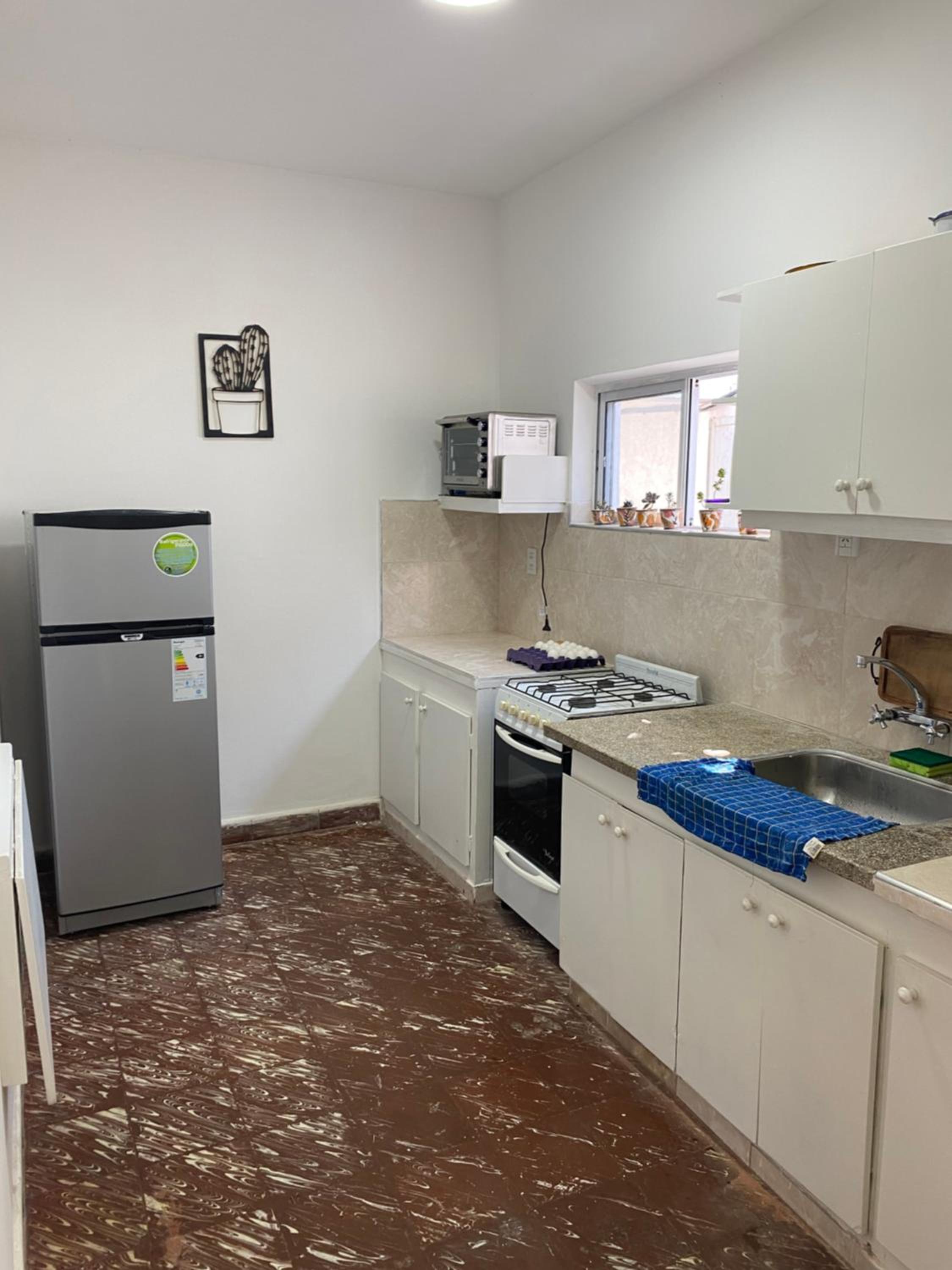 Casa a estrenar con cochera