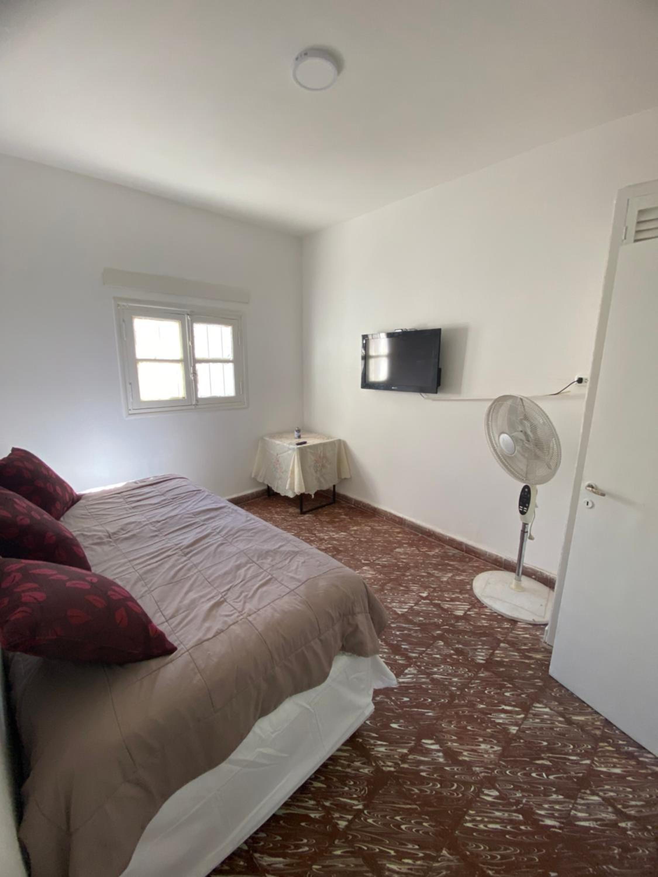 Casa a estrenar con cochera